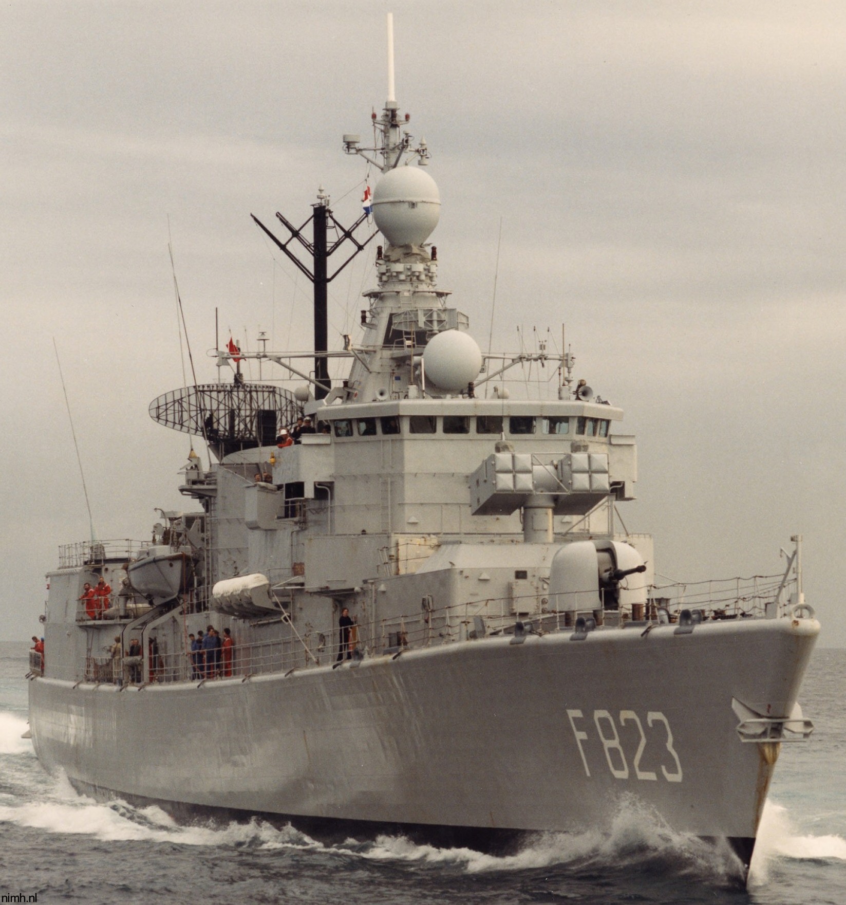 hnlms philips van almonde f-823 kortenaer standard class frigate s-fregat royal netherlands navy koninklijke marine 07