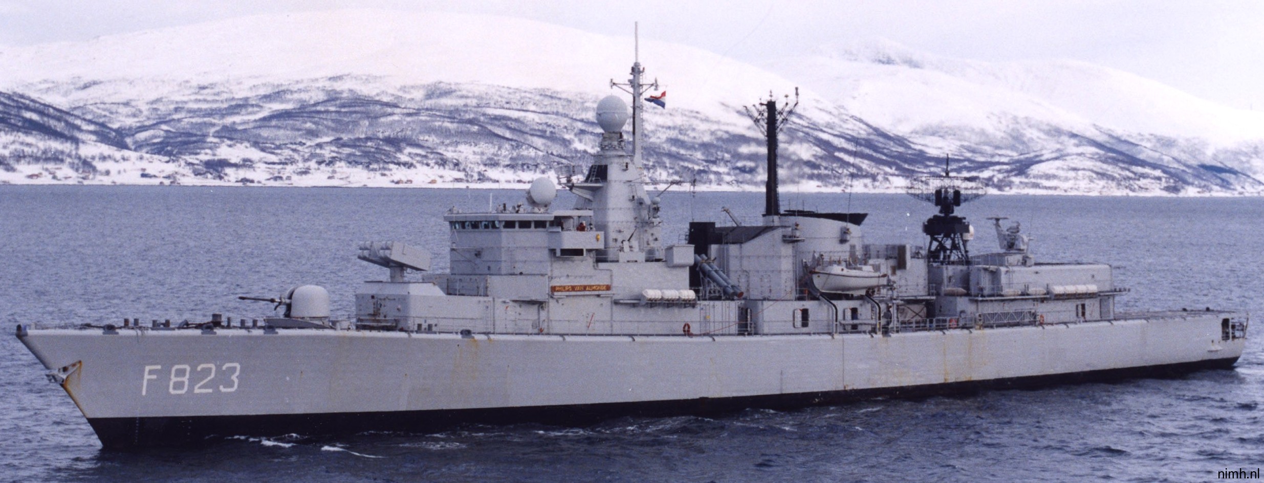 hnlms philips van almonde f-823 kortenaer standard class frigate s-fregat royal netherlands navy koninklijke marine 19