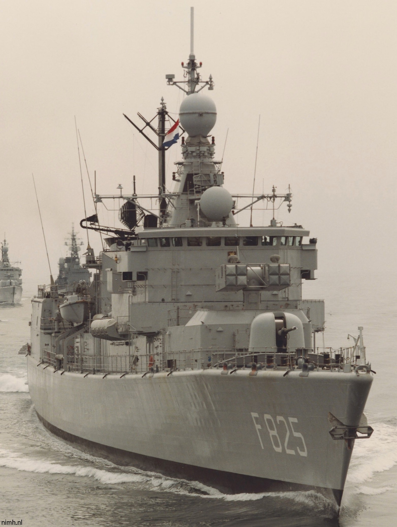 hnlms jan van brakel f-825 kortenaer standard class frigate s-fregat royal netherlands navy koninklijke marine 20