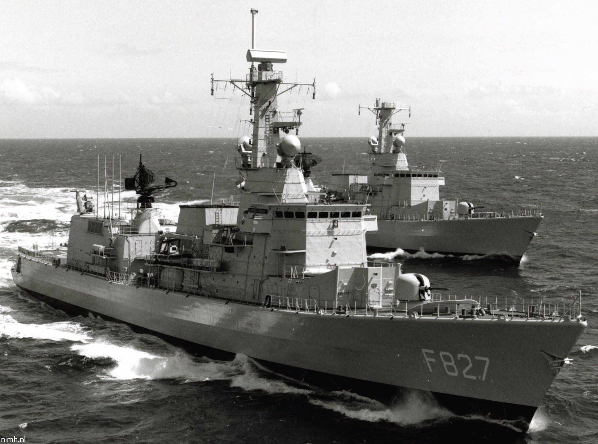 hnlms karel doorman f-827 multipurpose frigate m-fregat royal netherlands navy koninklijke marine 08