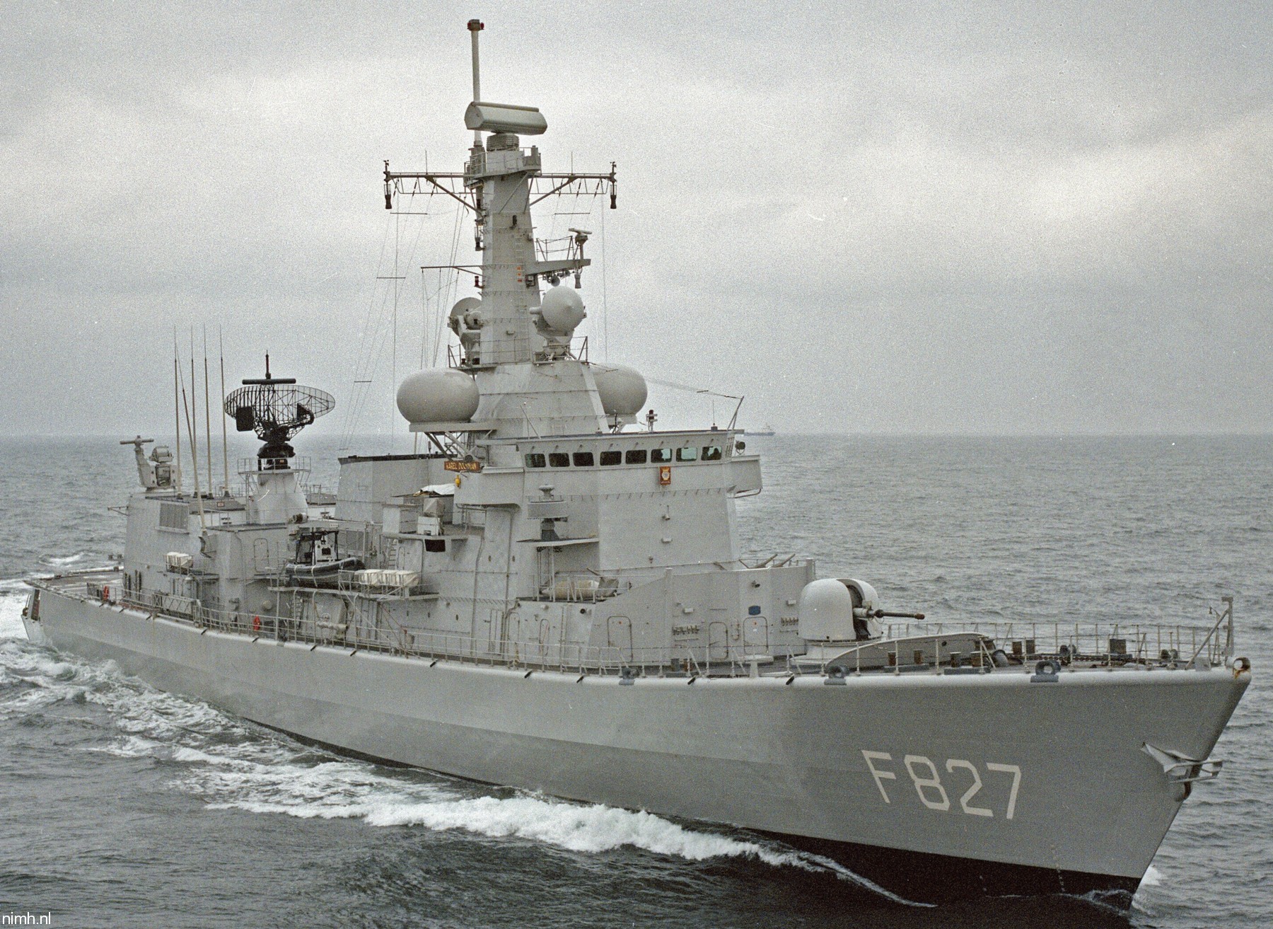 hnlms karel doorman f-827 multipurpose frigate m-fregat royal netherlands navy koninklijke marine 16