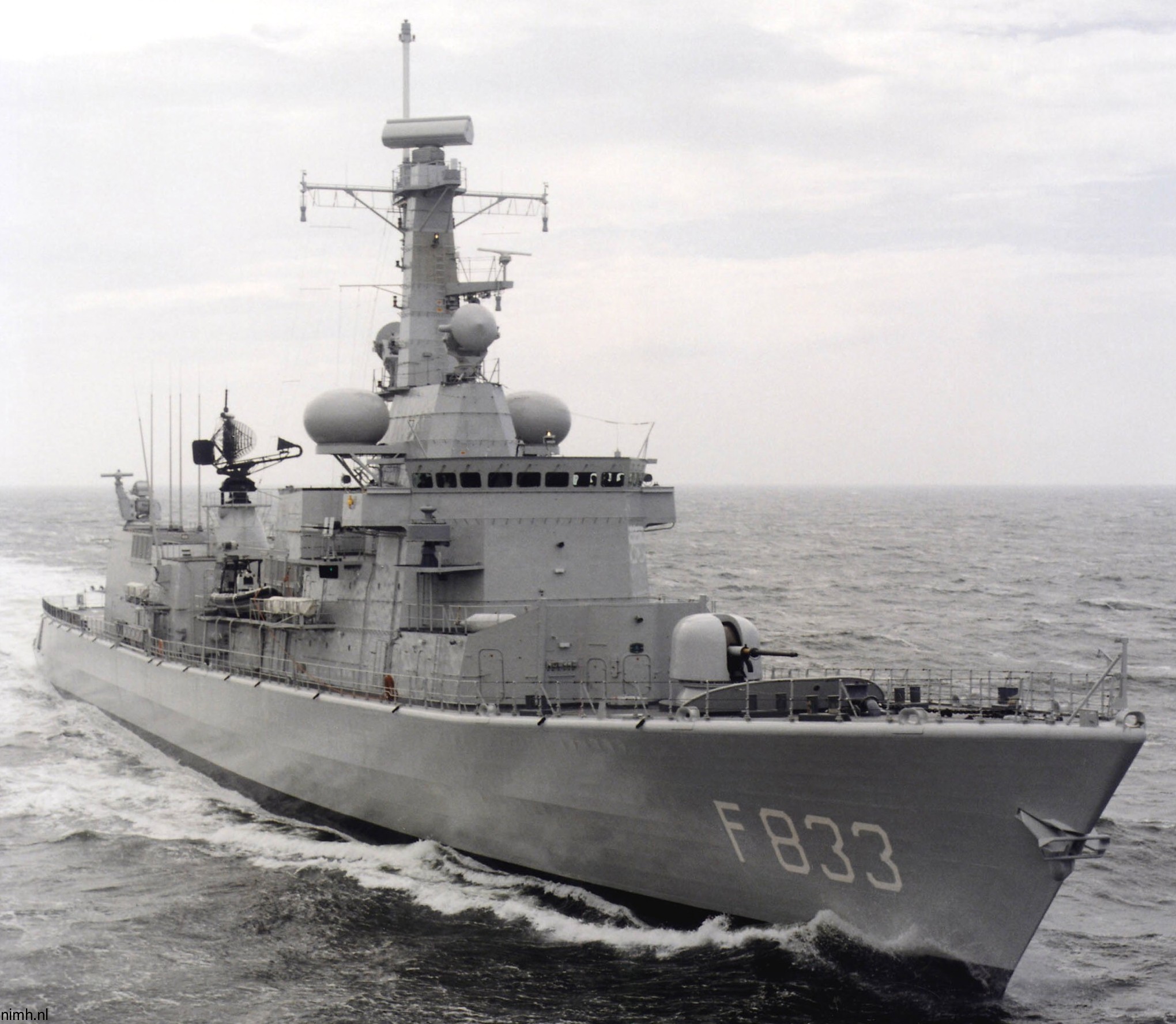 hnlms van nes f-833 karel doorman class multipurpose frigate m-fregat royal netherlands navy koninklijke marine 13