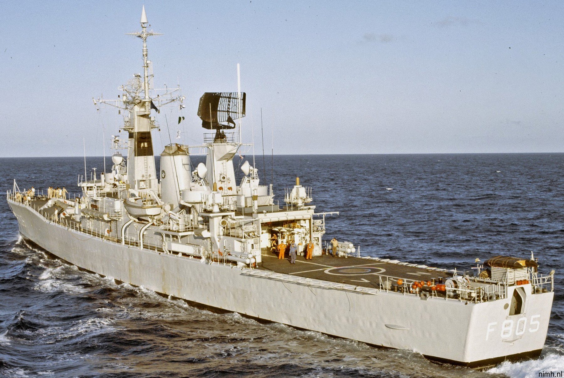 van speijk class frigate royal netherlands navy koninklijke marine f-805 hnlms van nes 06