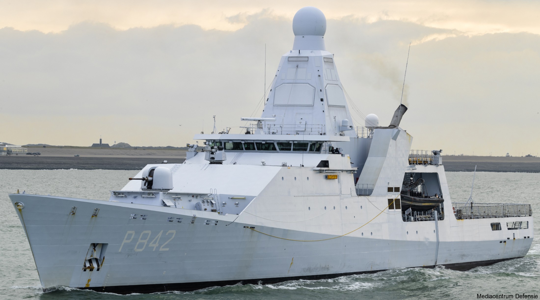 p842 hnlms friesland holland class offshore patrol vessel opv royal netherlands navy 19