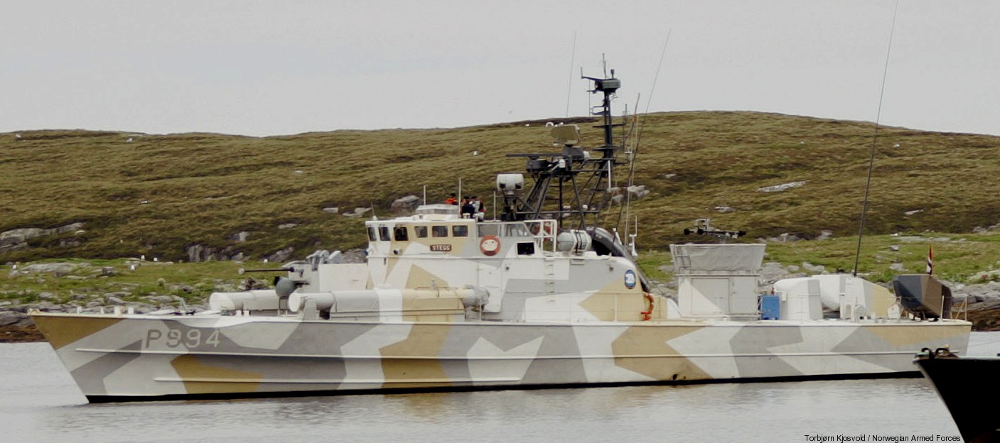 p-994 knm stegg hauk class fast attack missile torpedo craft boat norwegian navy sjøforsvaret 02