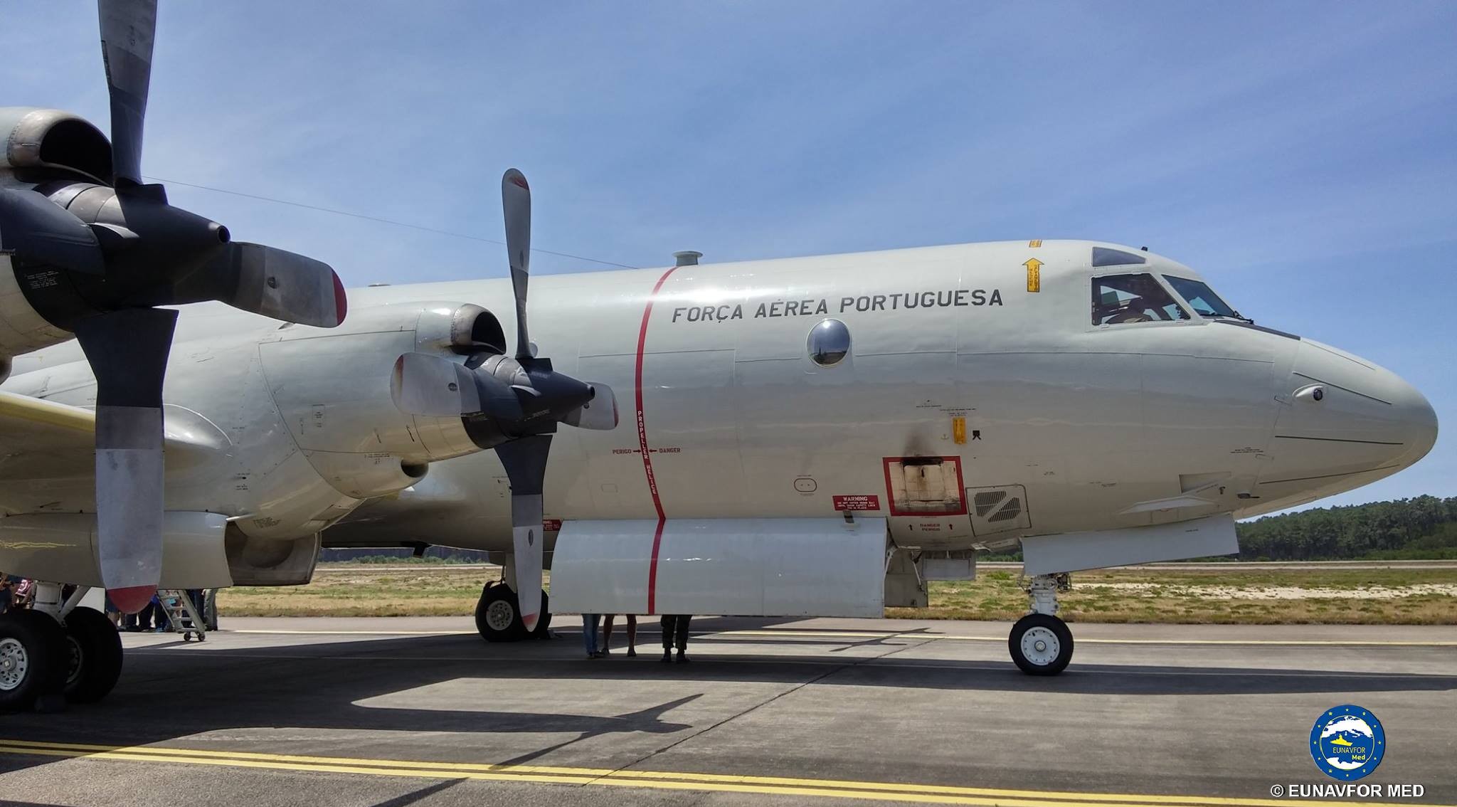 lockheed p-3c orion cup+ portuguese air force forca aerea 601 squadron lobos maritime patrol mpa eunavfor med 26