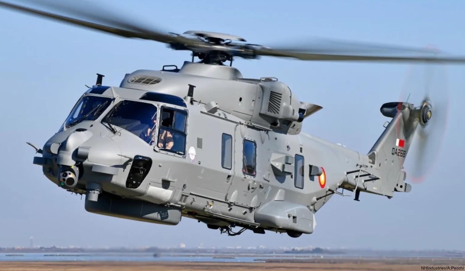 nh90 nfh tth helicopter qatari emiri air force navy nhindustries 02x