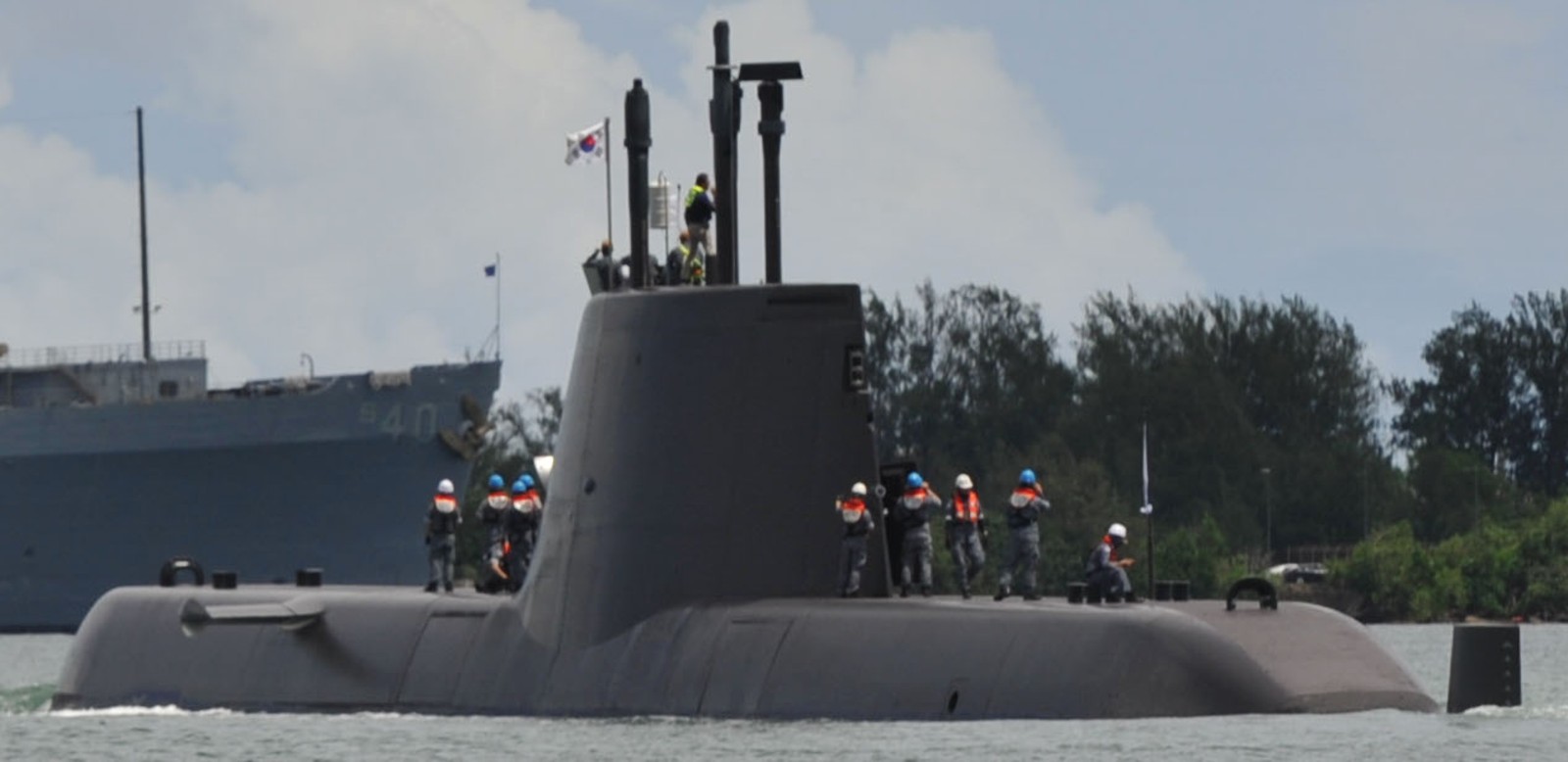 ss-081 roks lee beom-seok son won-il class attack submarine type-214 kss-ii republic of korea navy rokn 06