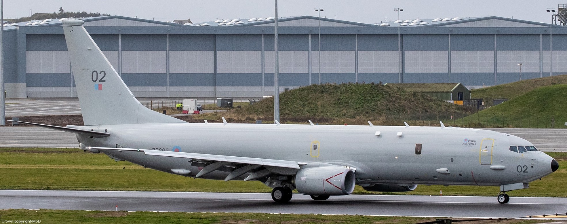 boeing poseidon mra1 maritime patrol reconnaissance aircraft royal air force zp802 08