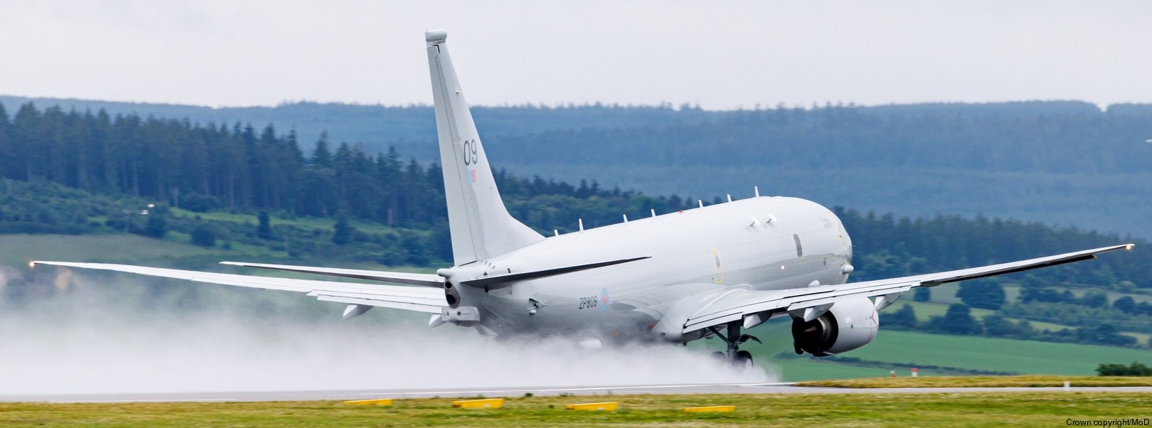 boeing poseidon mra1 maritime patrol reconnaissance aircraft royal air force zp809 13