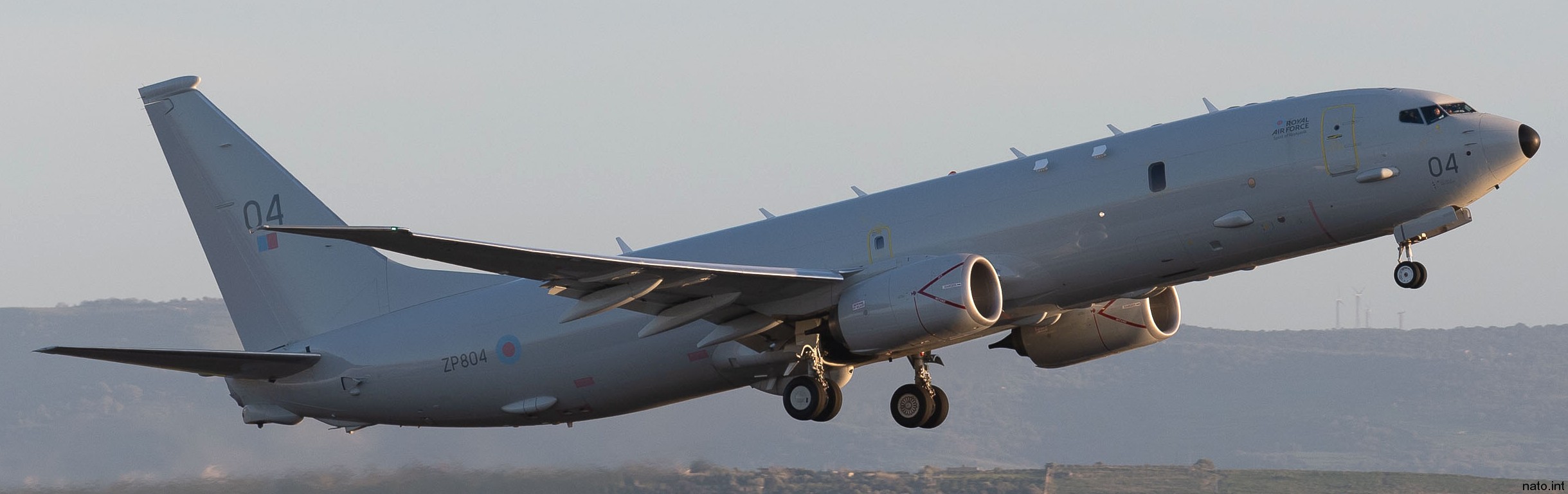 boeing poseidon mra1 maritime patrol reconnaissance aircraft royal air force zp804 spirit of reykjavik 18