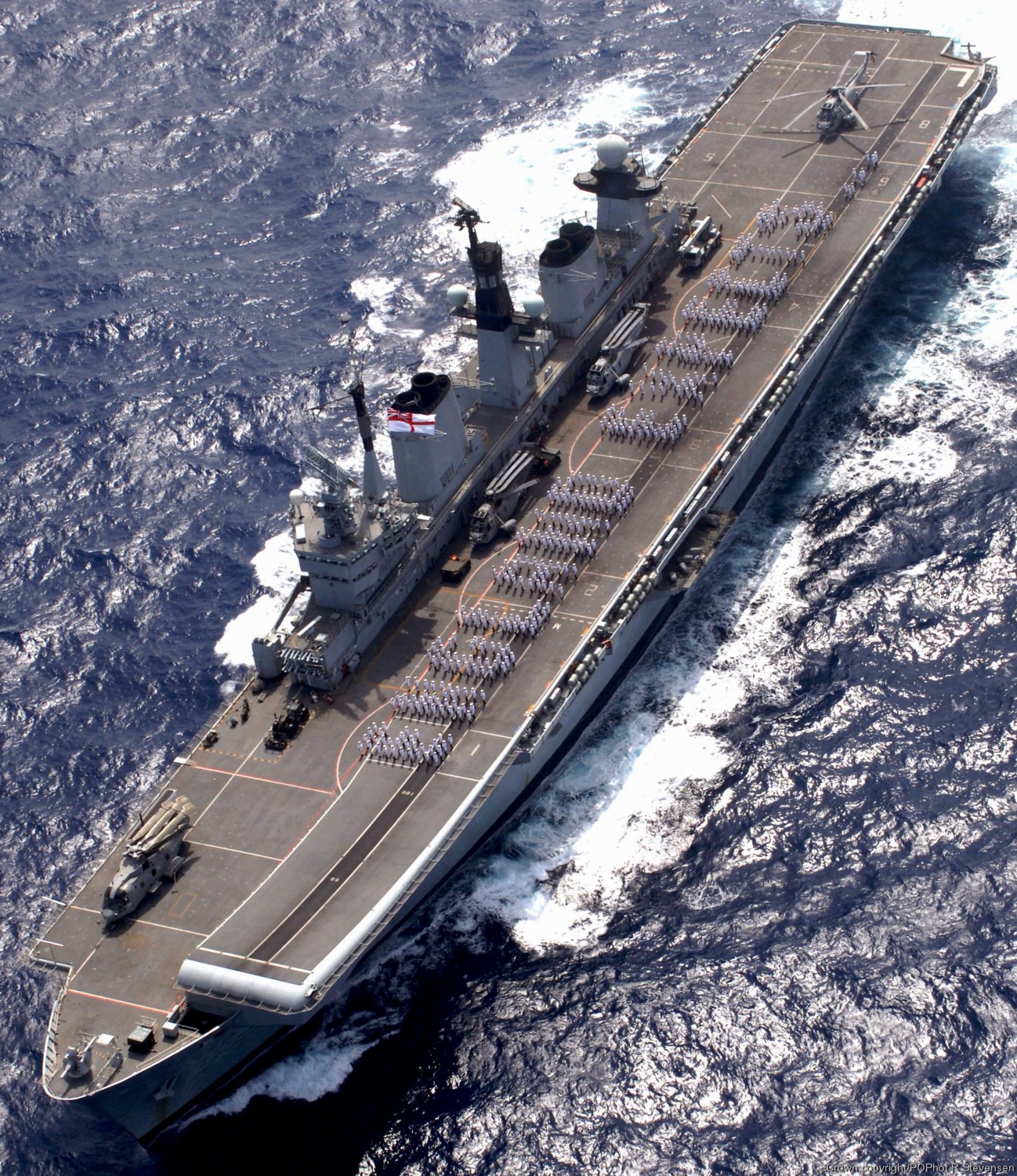 r-06 hms illustrious r06 invincible class aircraft carrier stovl royal navy 12