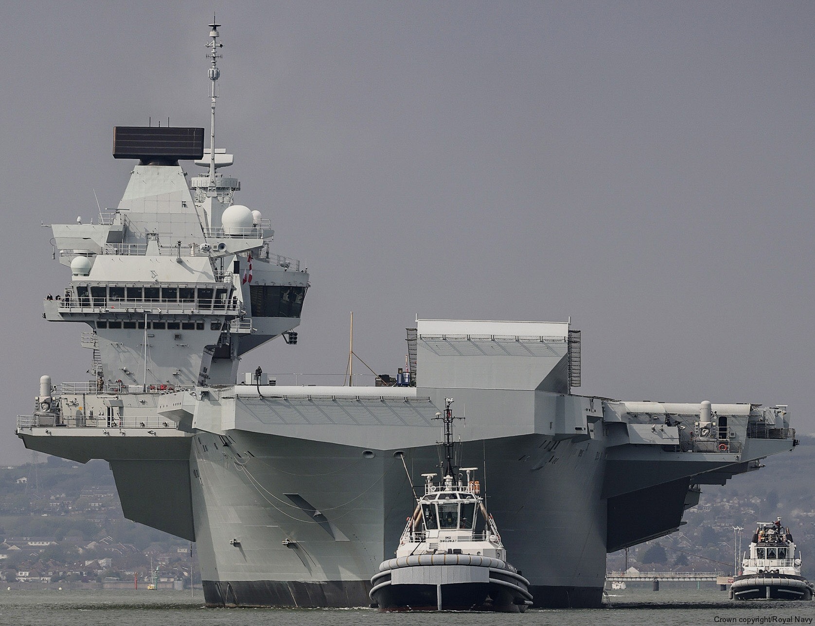 r-09 hms prince of wales aircraft carrier royal navy 42