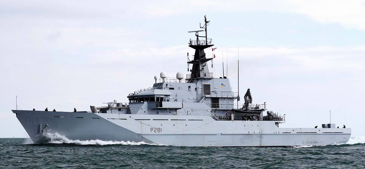 p281 hms tyne river class offshore patrol vessel opv royal navy 11