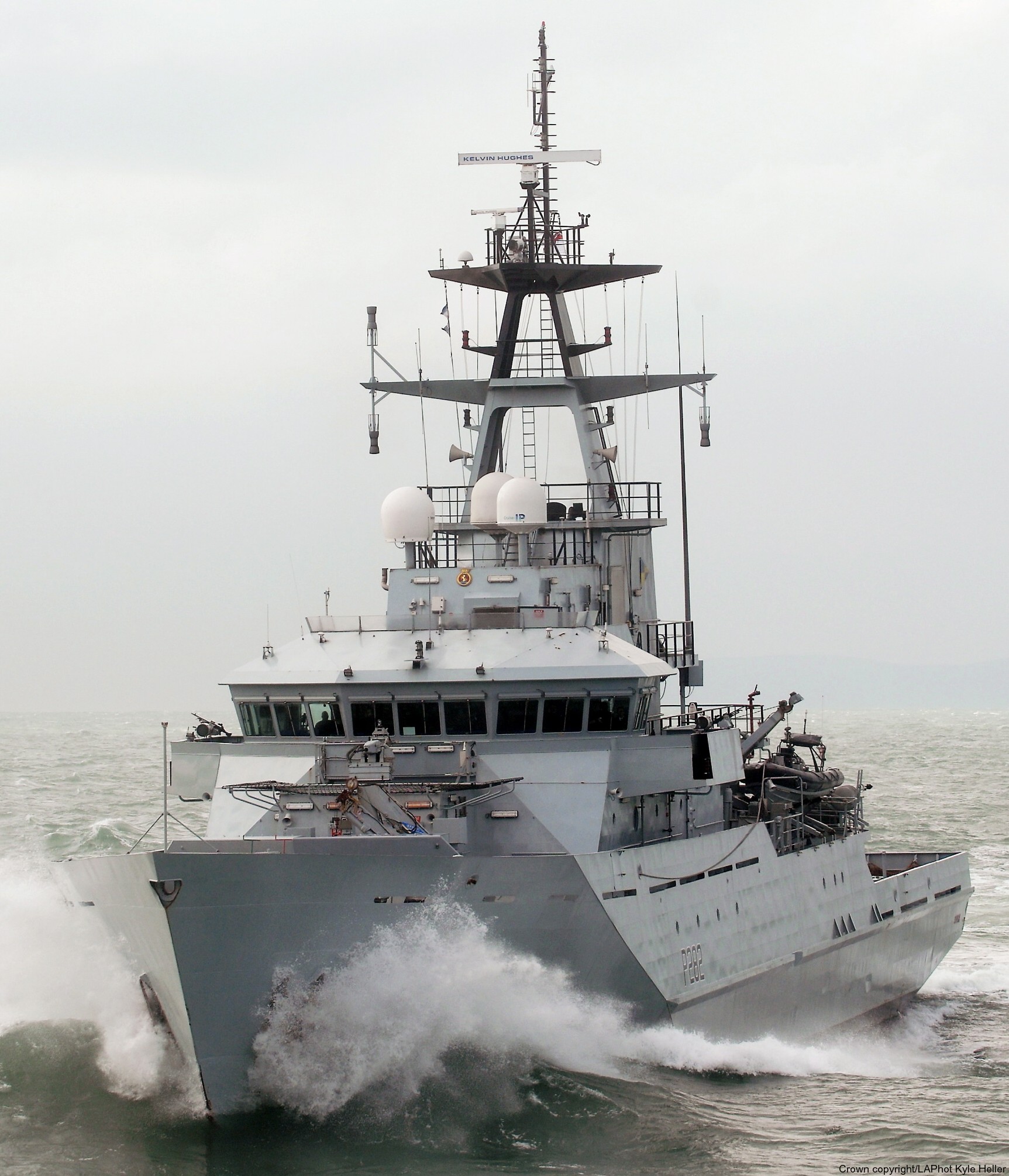 p281 hms tyne river class offshore patrol vessel opv royal navy 20