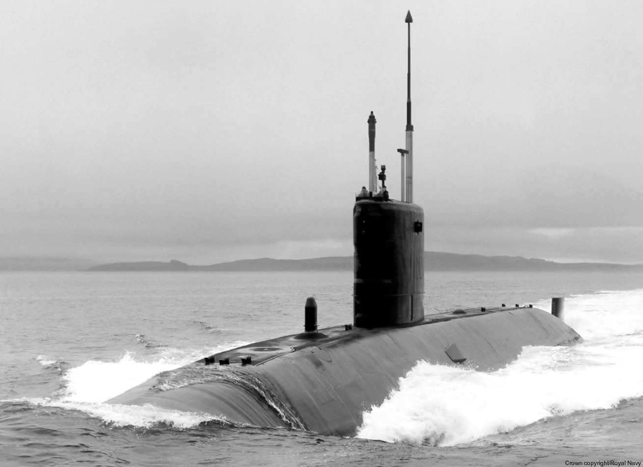 s108 hms sovereign swiftsure class attack submarine ssn royal navy 02