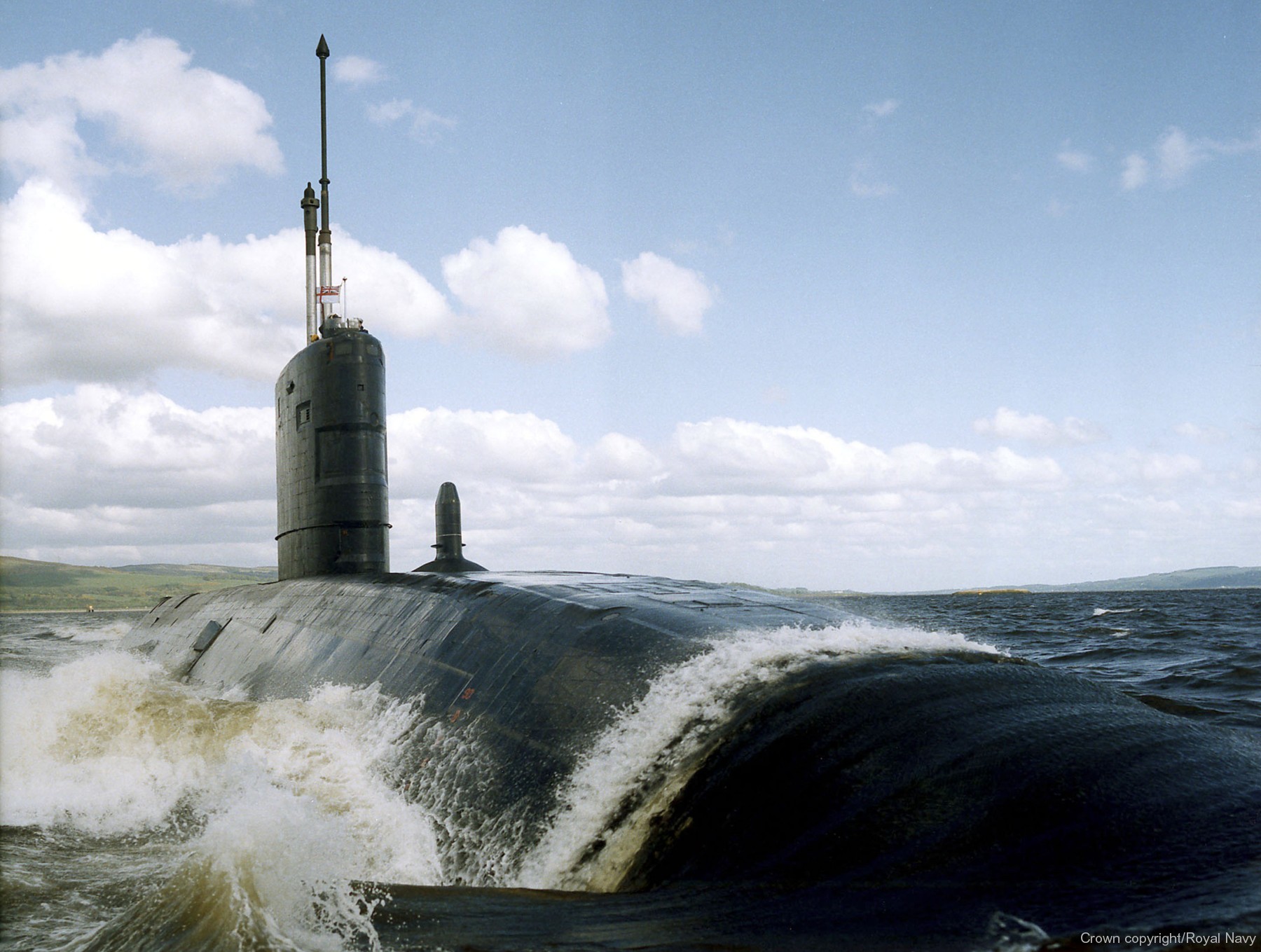 s109 hms superb swiftsure class attack submarine ssn royal navy 03