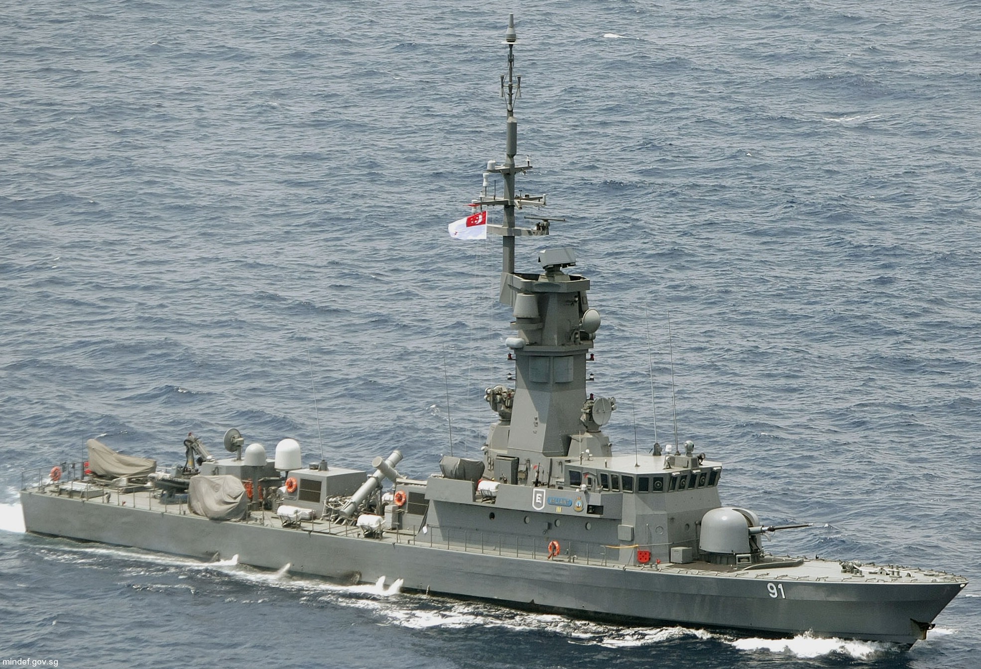 91 rss valiant victory class missile corvette republic singapore navy 09