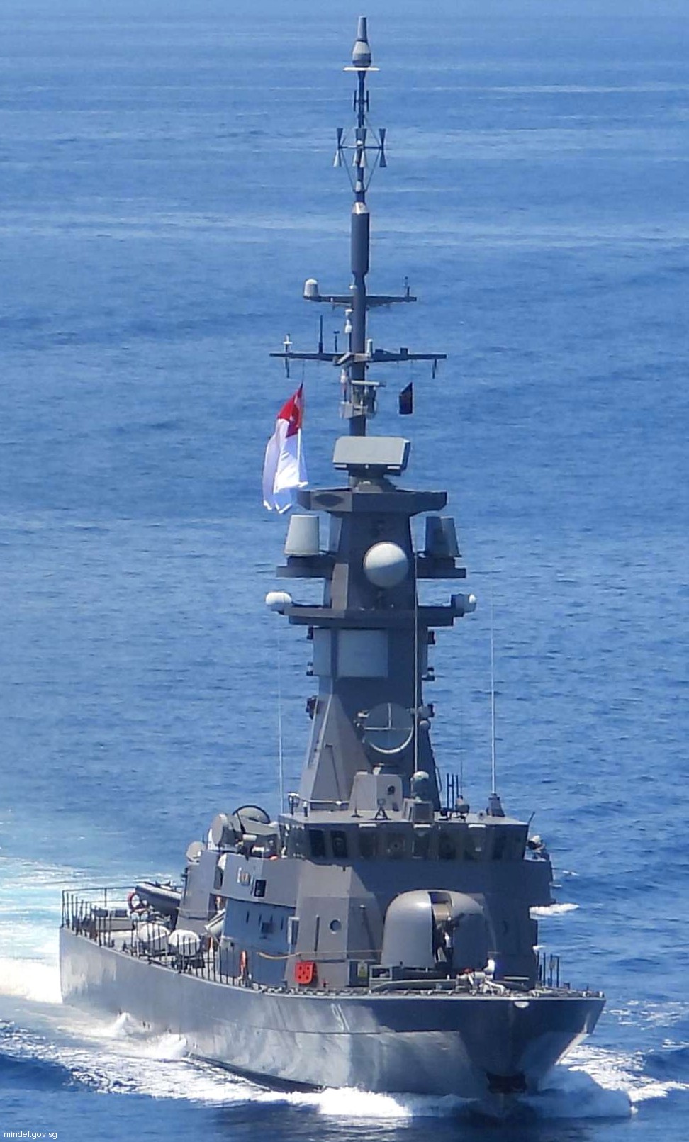 91 rss valiant victory class missile corvette republic singapore navy 11