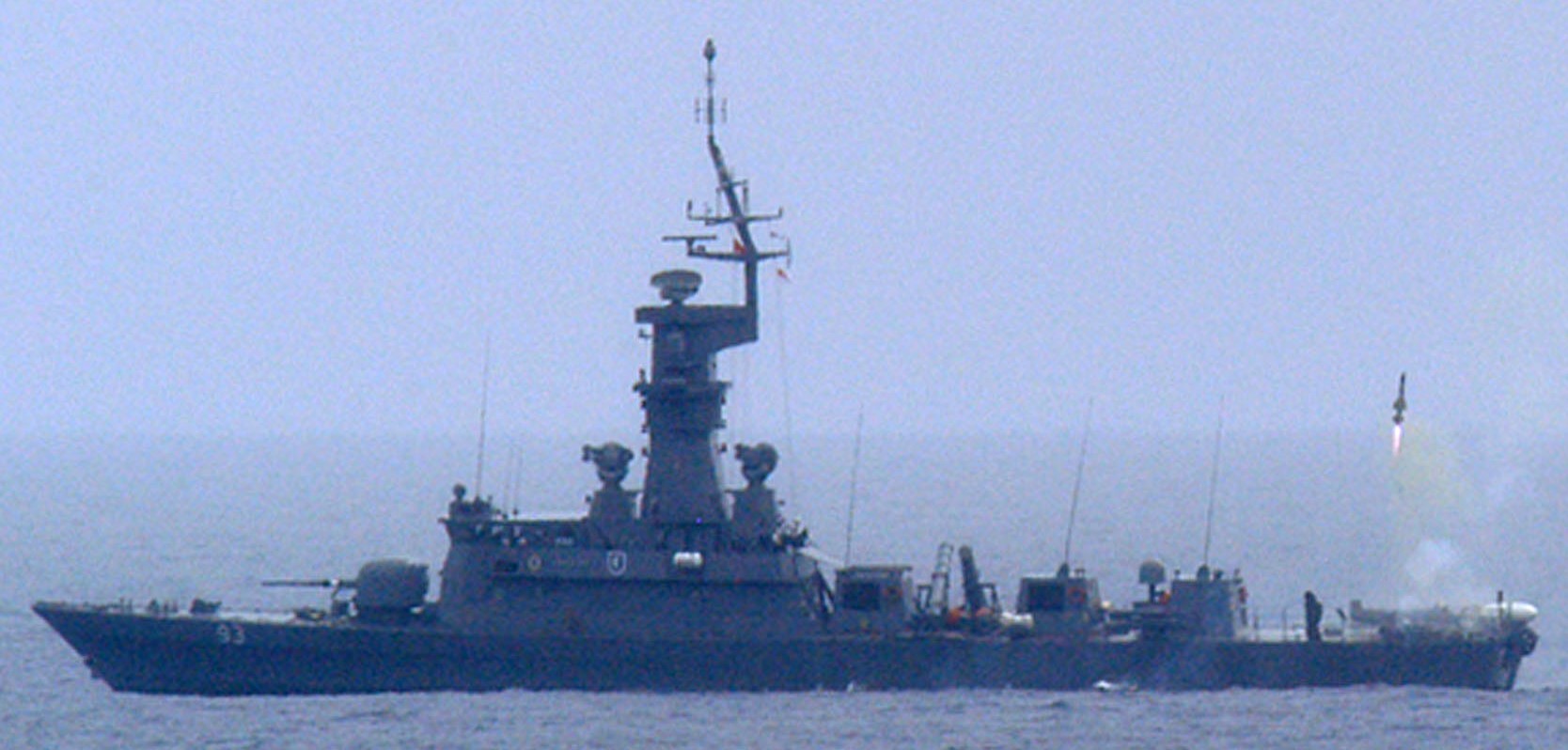 93 rss vengeance victory class missile corvette republic singapore navy iai barak sam 02