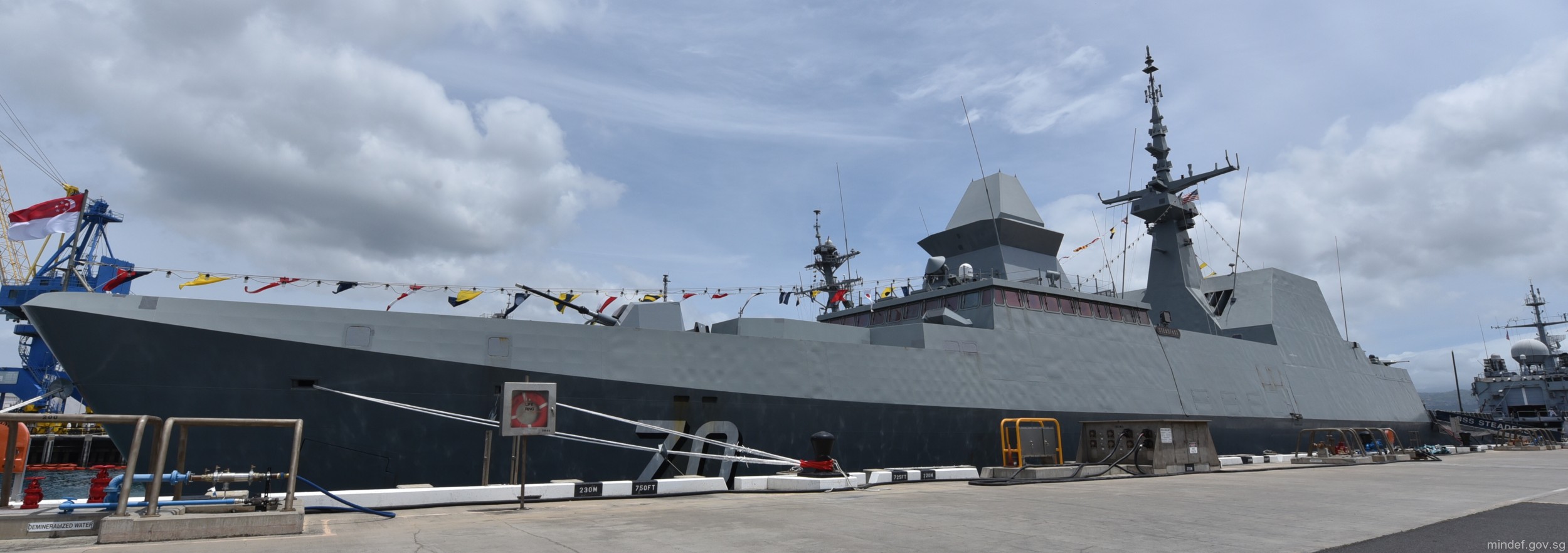 70 rss steadfast formidable class multi-mission missile frigate ffg republic singapore navy 04