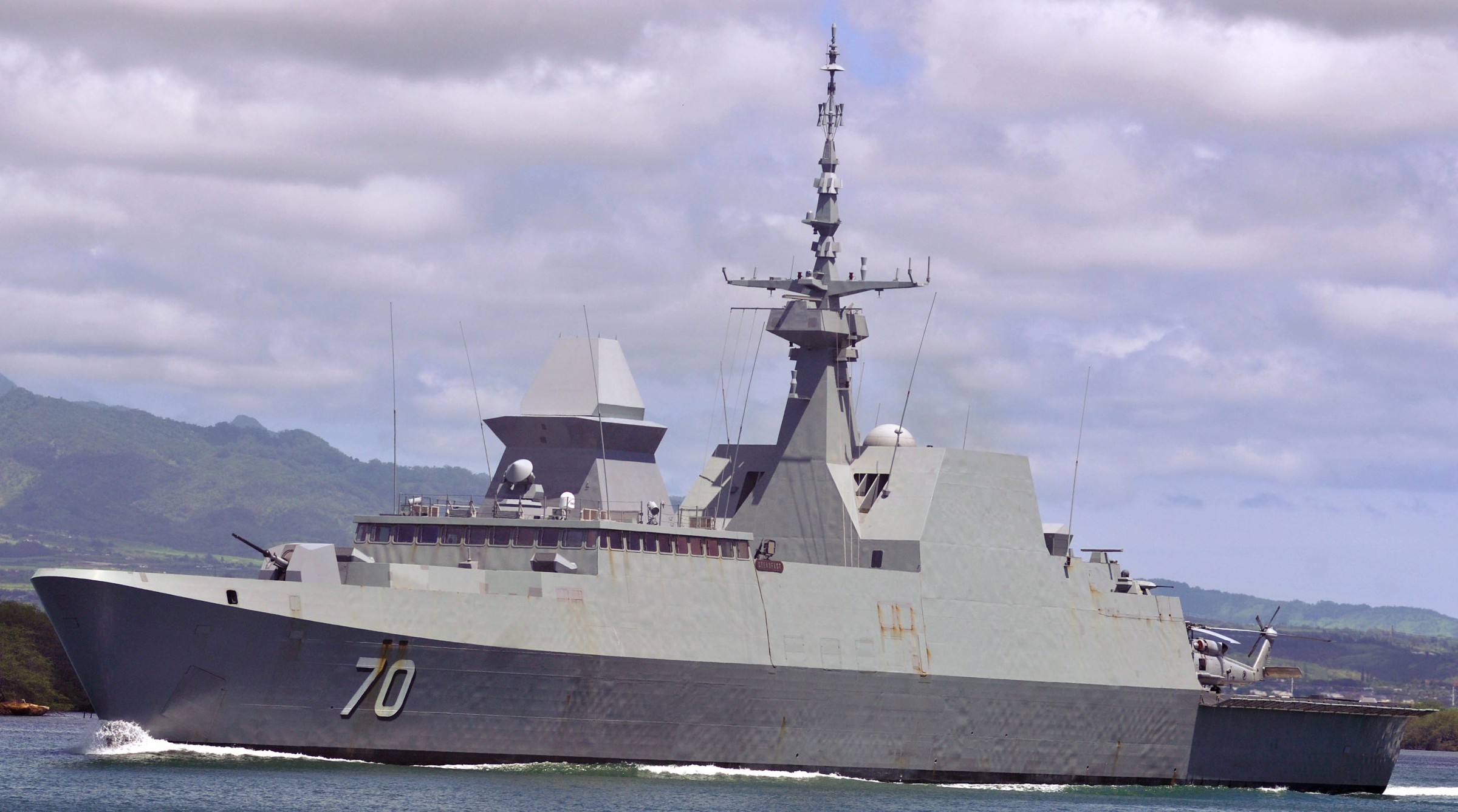 70 rss steadfast formidable class multi-mission missile frigate ffg republic singapore navy 12