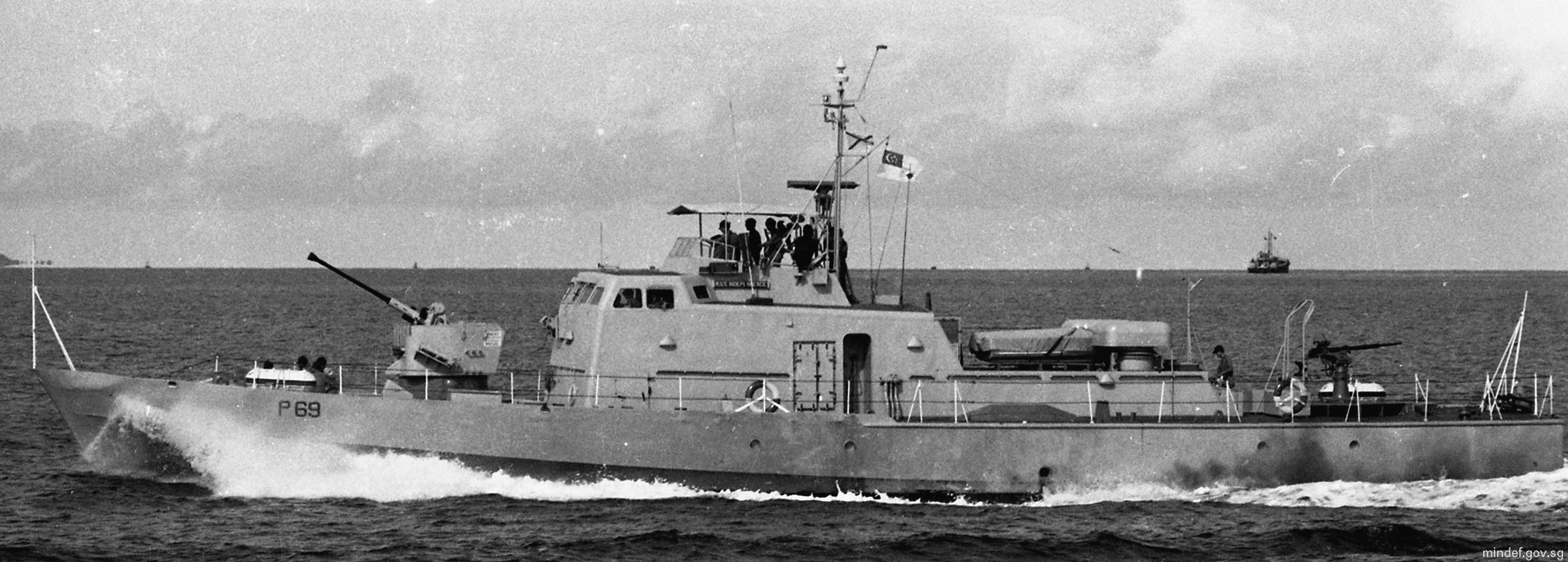 independence class gunboat republic singapore navy rss 03