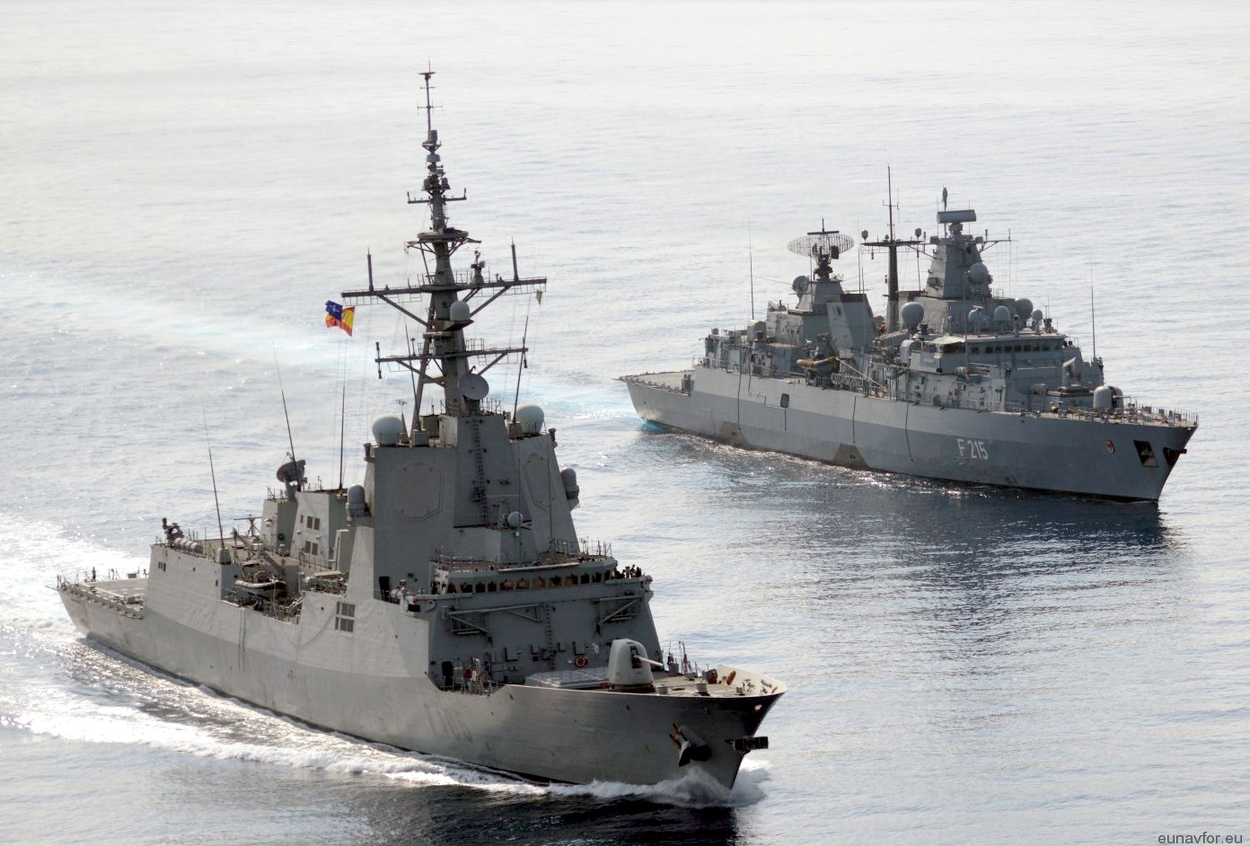 f-105 sps cristobal colon f100 bazan class guided missile frigate ffg spanish navy 03