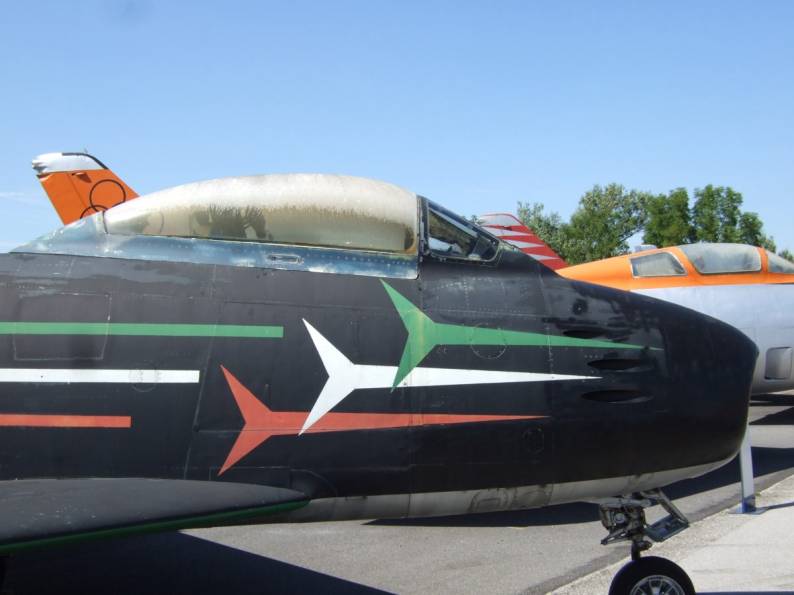 Canadair F-86E Sabre Frecce Tricolori