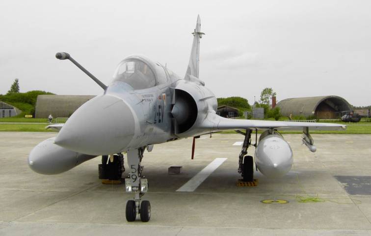 French Air Force Mirage 2000C RDM (2-EV). Arme de l'Air EC 1/2 - Escadron de Chasse 01.002 "Cigognes" - Dijon Air Force Base. Erding Open Day 2006.