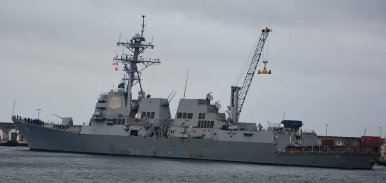 ddg-96 uss bainbridge