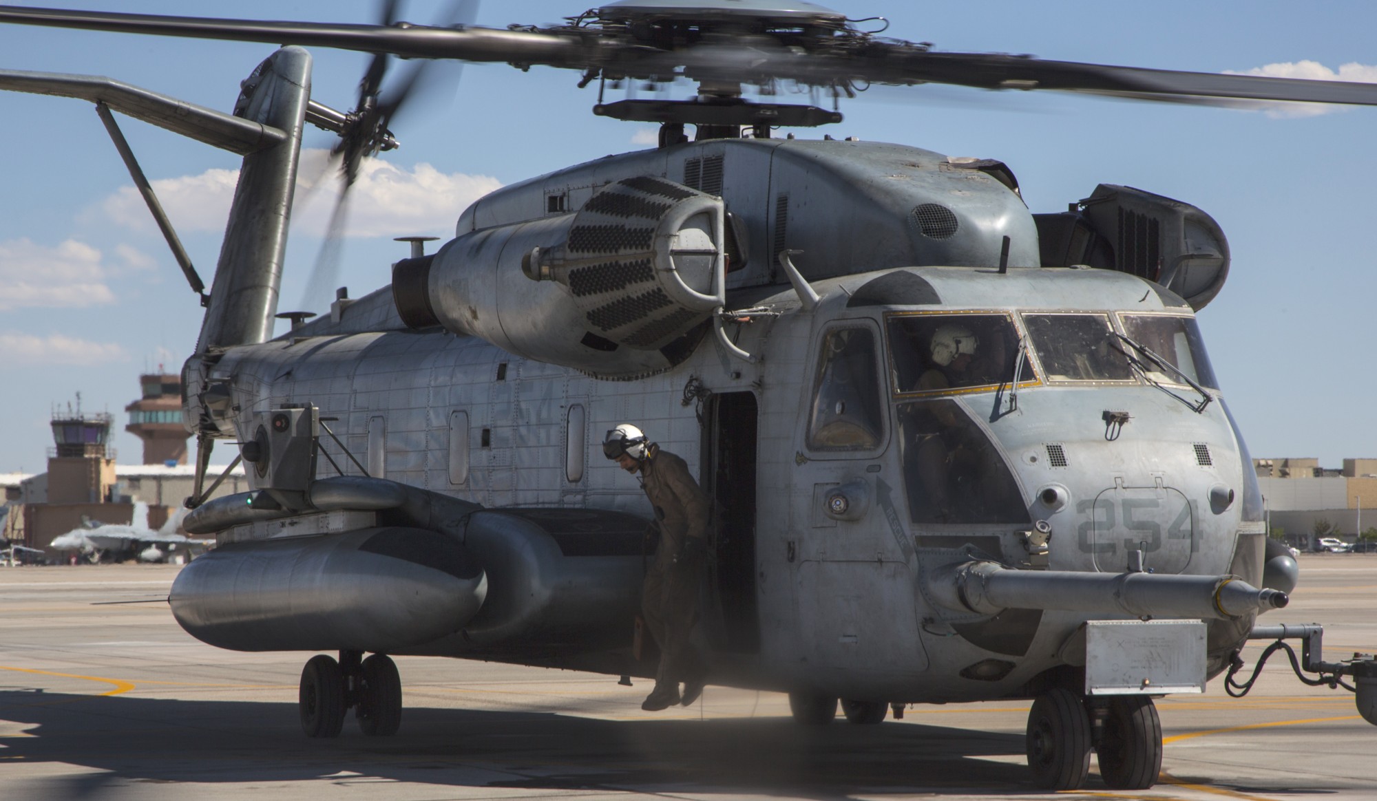 hmh-361 flying tigers ch-53e super stallion marine heavy helicopter squadron usmc nas fallon nevada 116