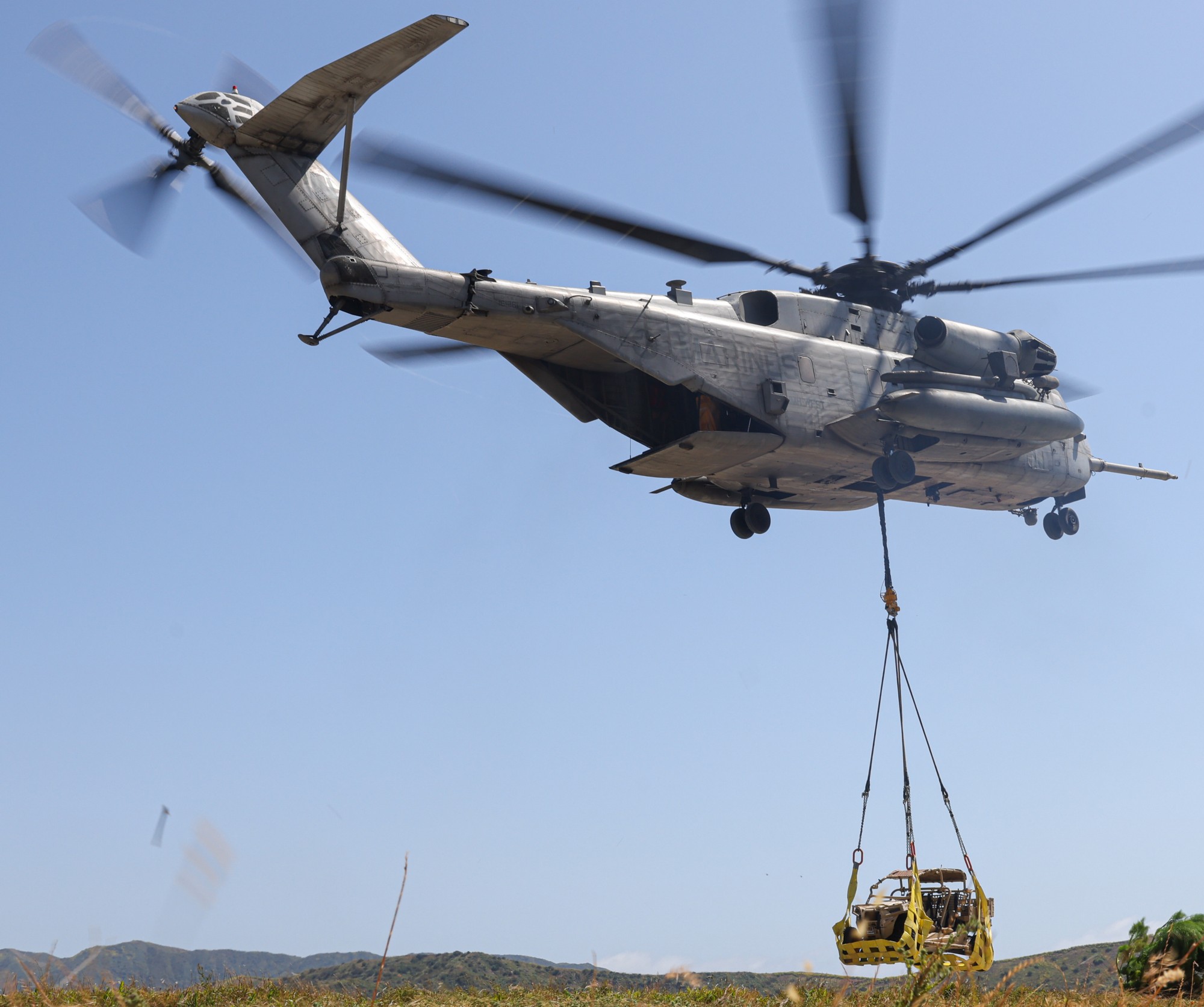 hmh-361 flying tigers ch-53e super stallion marine heavy helicopter squadron usmc camp pendleton california 157