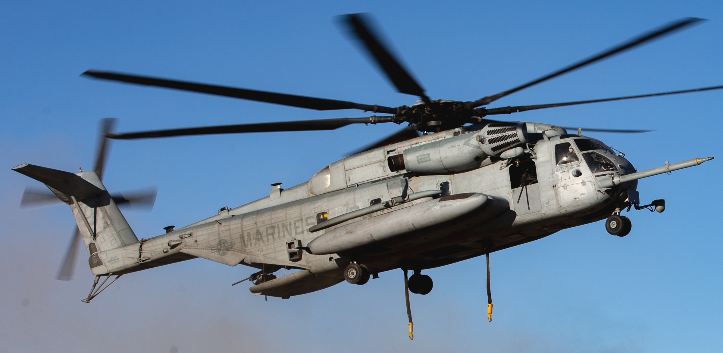 hmh-461 ironhorse ch-53e super stallion marine heavy helicopter squadron 09