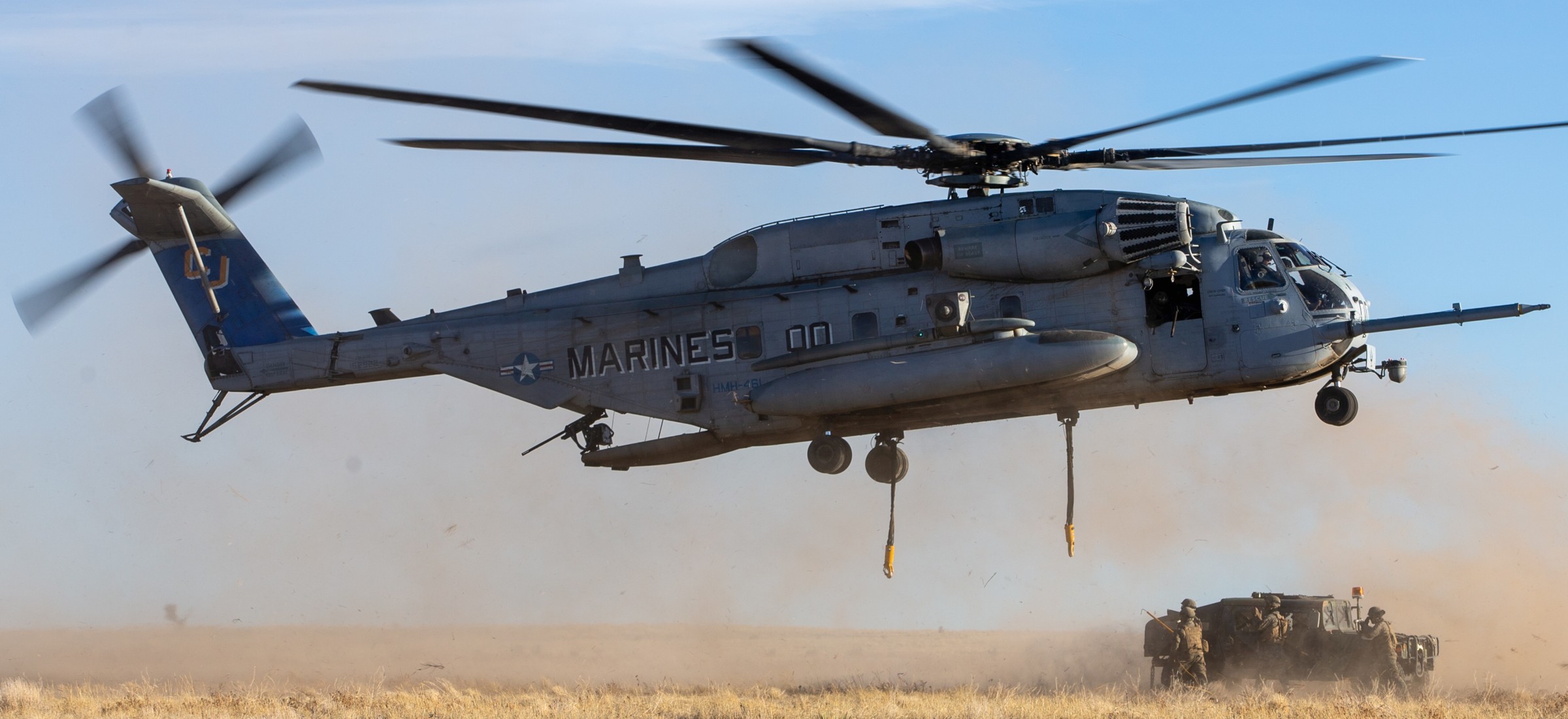 hmh-461 ironhorse ch-53e super stallion marine heavy helicopter squadron 11