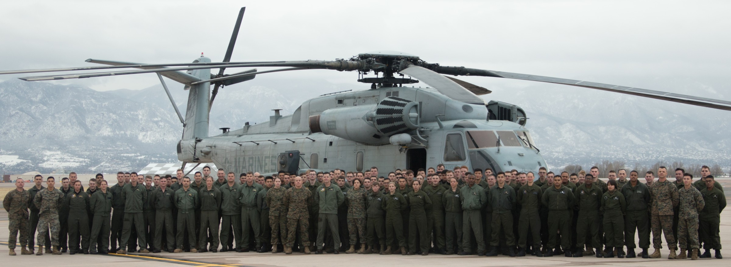 hmh-461 ironhorse ch-53e super stallion marine heavy helicopter squadron peterson afb colorado 28