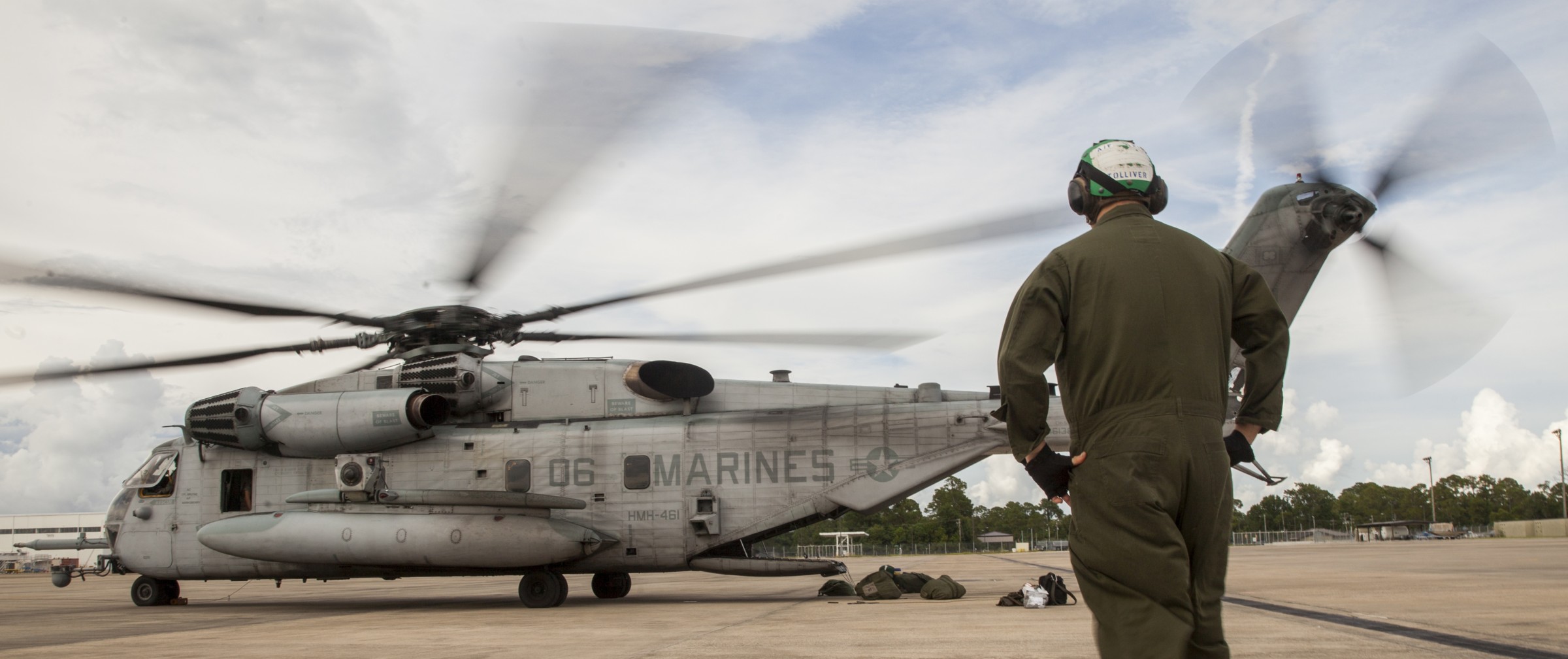 hmh-461 ironhorse ch-53e super stallion marine heavy helicopter squadron exercise raven gulfport 37