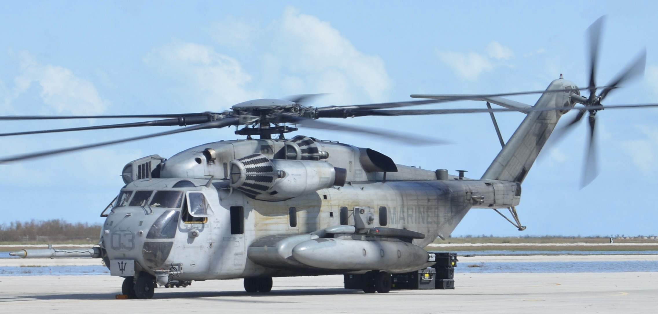 hmh-461 ironhorse ch-53e super stallion marine heavy helicopter squadron hurricane irma key west florida 56