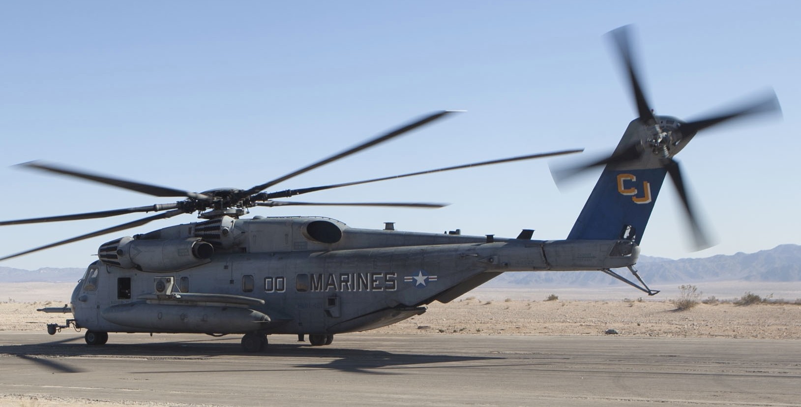 hmh-461 ironhorse ch-53e super stallion marine heavy helicopter squadron 73