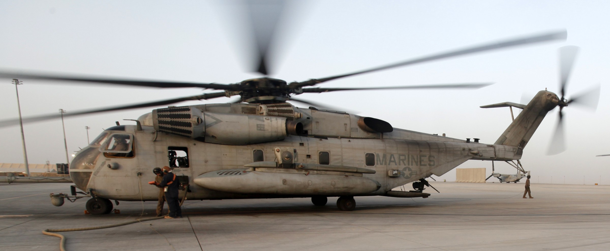 hmh-461 ironhorse ch-53e super stallion marine heavy helicopter squadron camp bastion 88