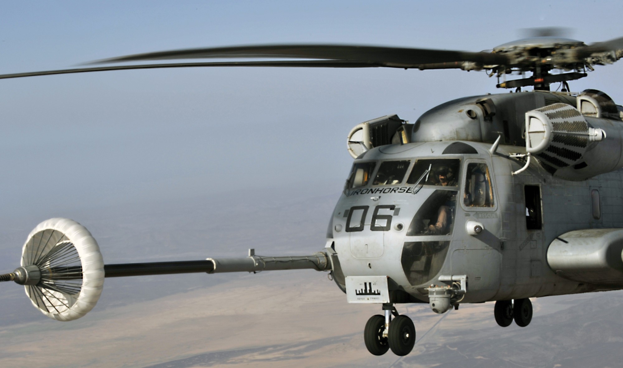 hmh-461 ironhorse ch-53e super stallion marine heavy helicopter squadron aerial refueling djibouti 130