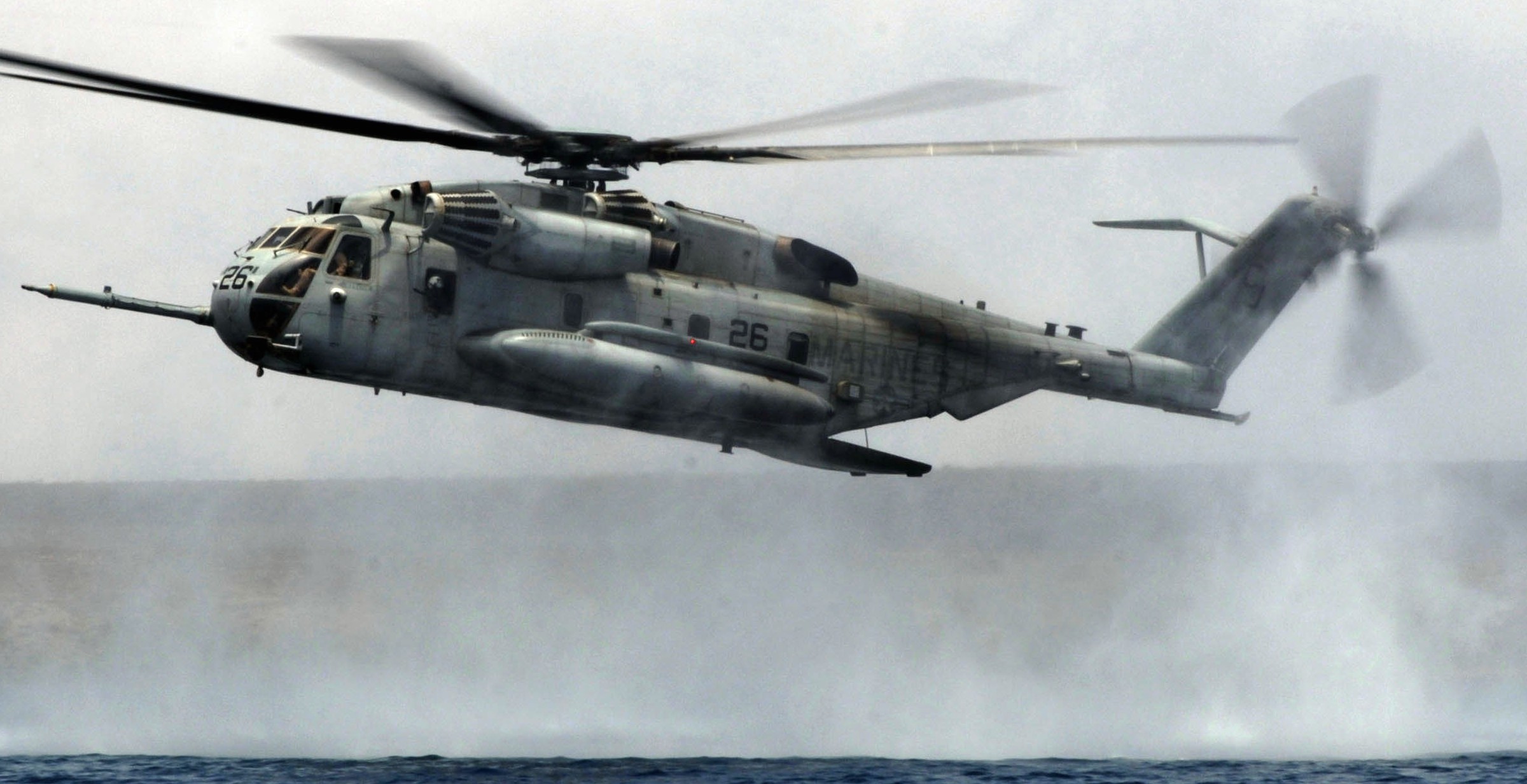 hmh-461 ironhorse ch-53e super stallion marine heavy helicopter squadron 133