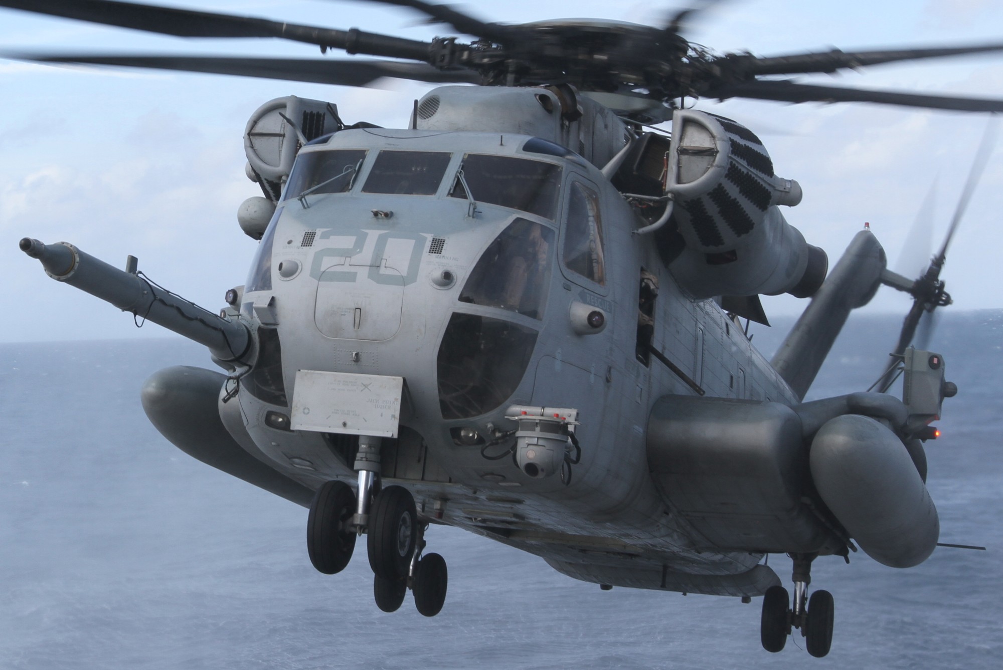 hmh-461 ironhorse ch-53e super stallion marine heavy helicopter squadron 156