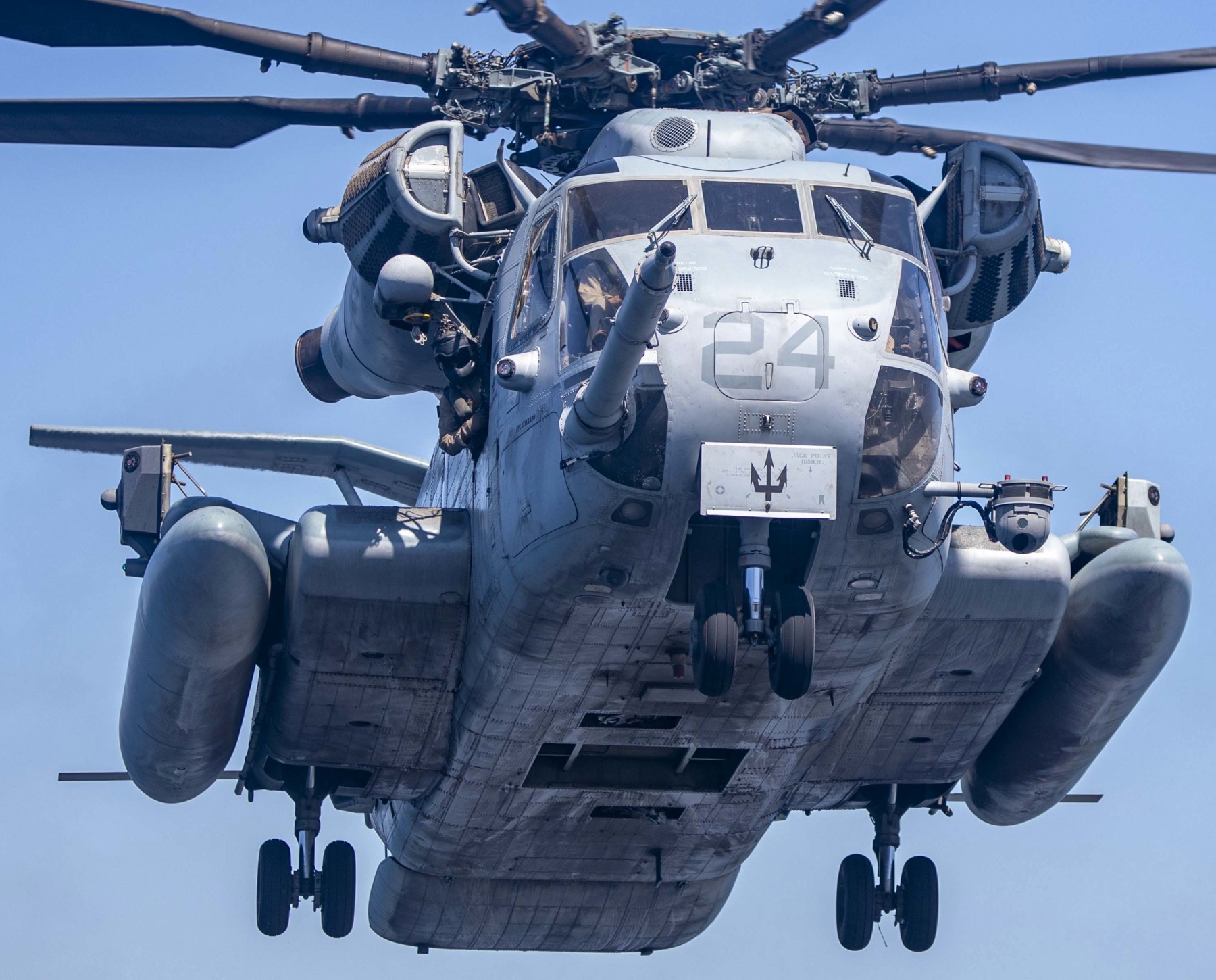 hmh-461 ironhorse ch-53e super stallion marine heavy helicopter squadron 178