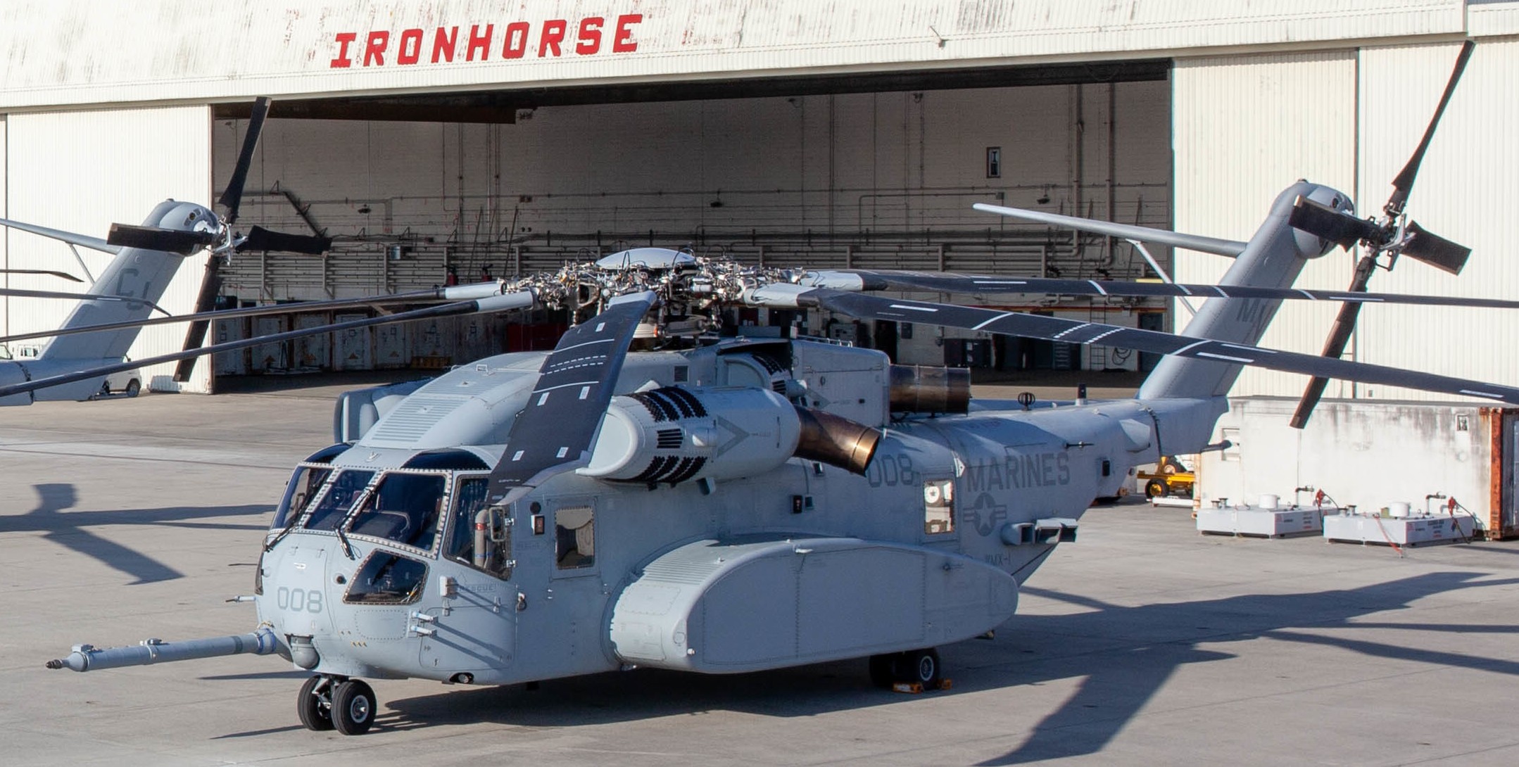 hmh-461 ironhorse ch-53k king stallion marine heavy helicopter squadron usmc mcas new river 188