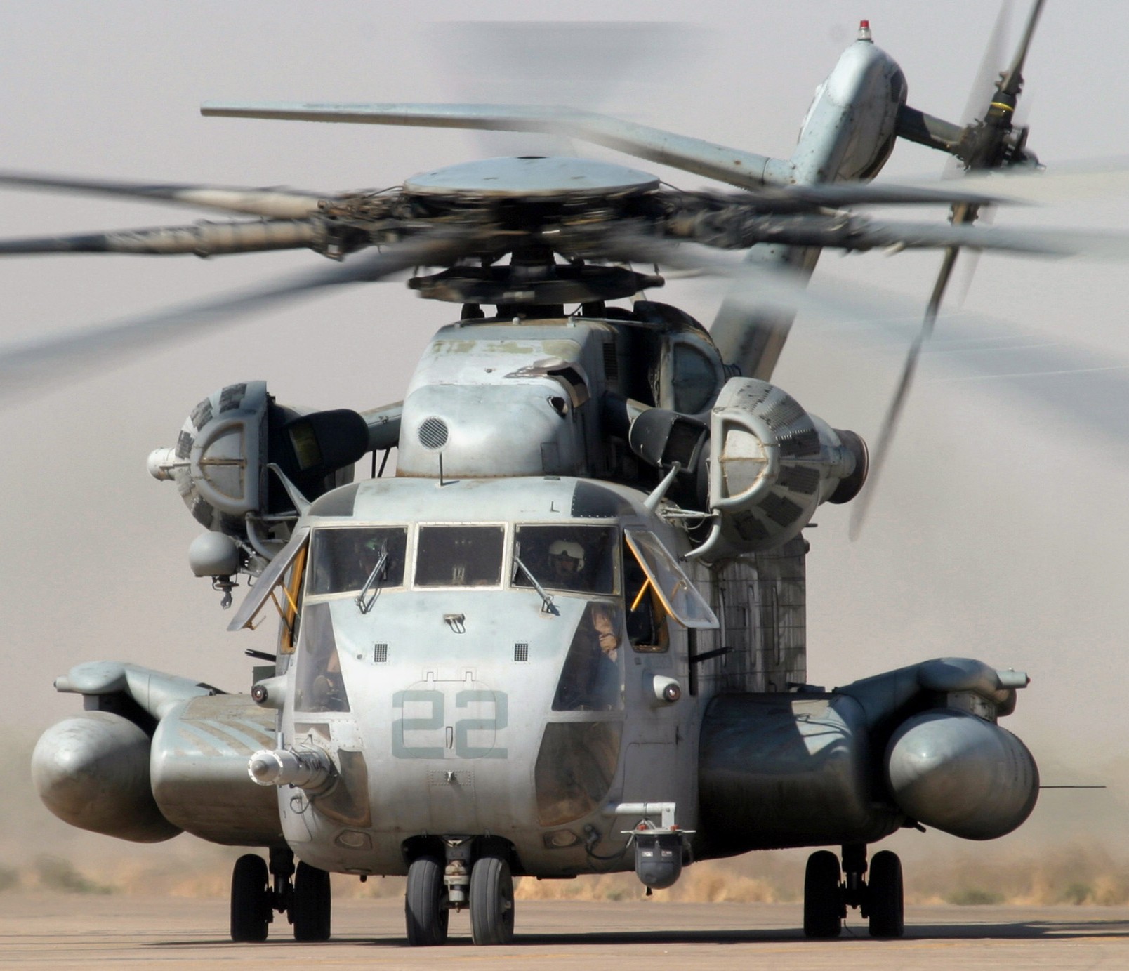 hmh-462 heavy haulers ch-53e super stallion marine heavy helicopter squadron 21