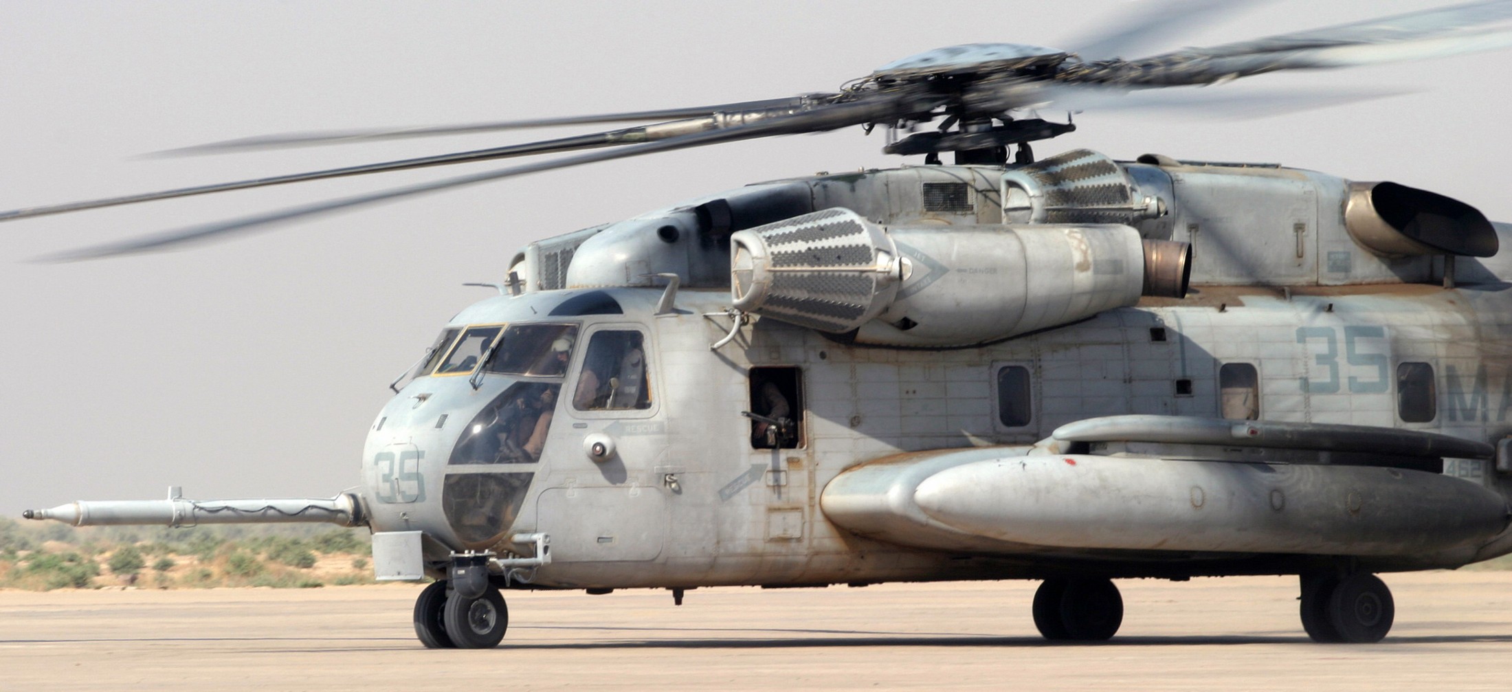 hmh-462 heavy haulers ch-53e super stallion marine heavy helicopter squadron 26