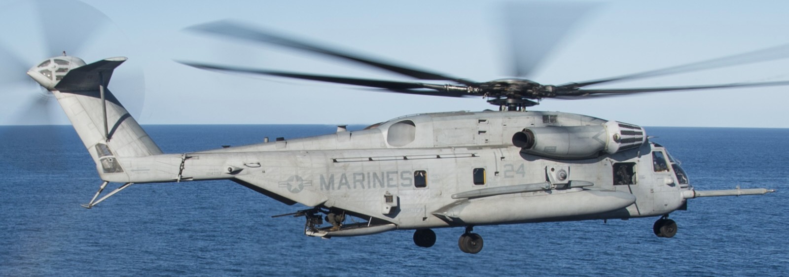 hmh-462 heavy haulers ch-53e super stallion marine heavy helicopter squadron 84