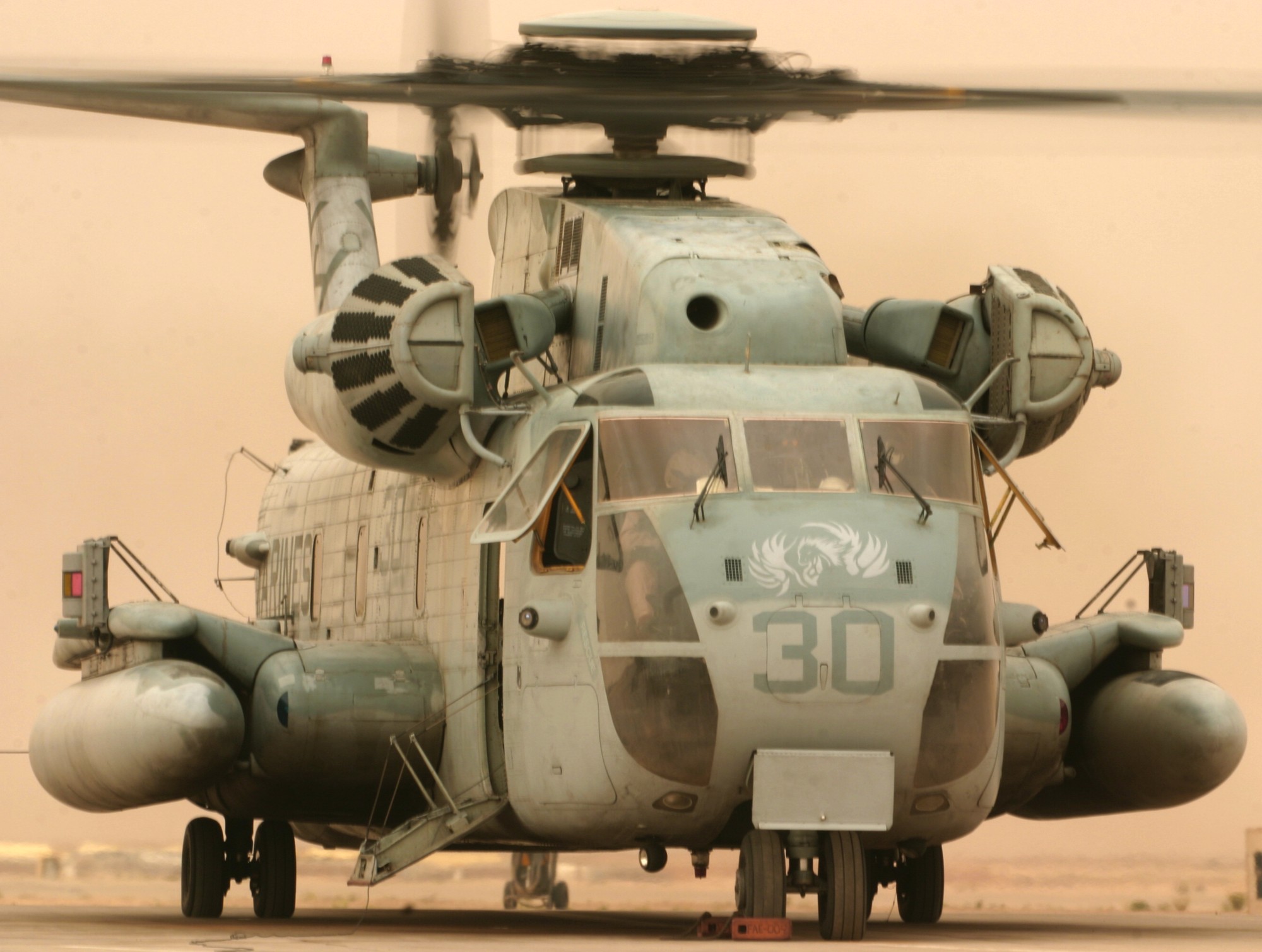 hmh-463 pegasus ch-53d sea stallion marine heavy helicopter squadron usmc 23