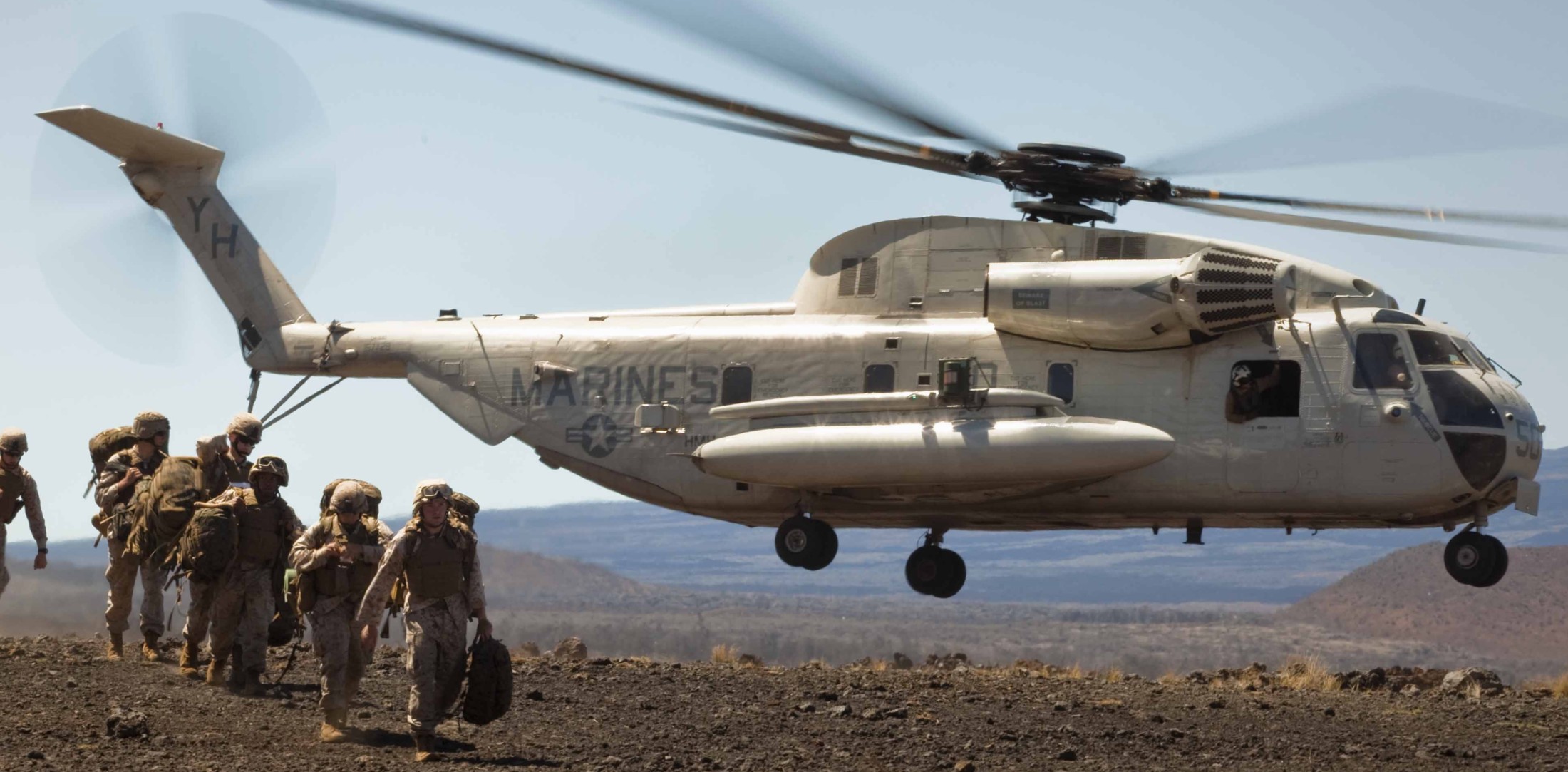 hmh-463 pegasus ch-53d sea stallion marine heavy helicopter squadron usmc 34